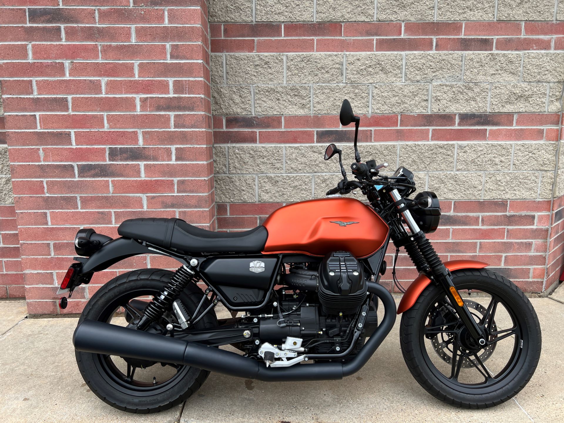 2021 Moto Guzzi V7 Stone Centenario E5 in Muskego, Wisconsin - Photo 1