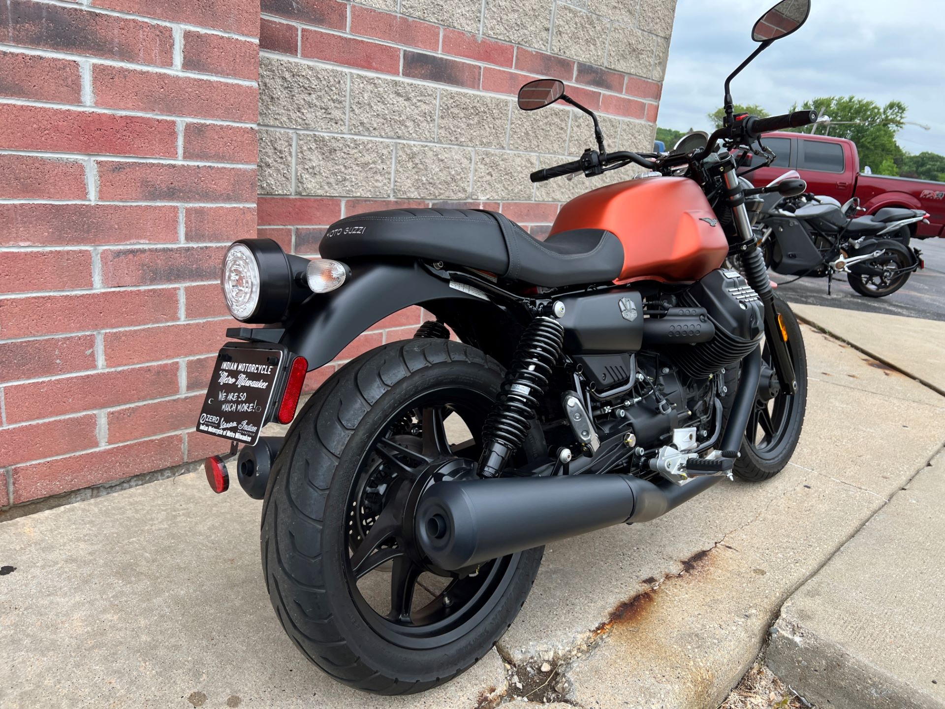 2021 Moto Guzzi V7 Stone Centenario E5 in Muskego, Wisconsin - Photo 9