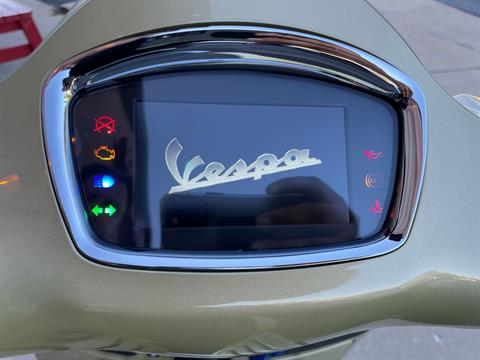2021 Vespa GTS 300 75th in Muskego, Wisconsin - Photo 11