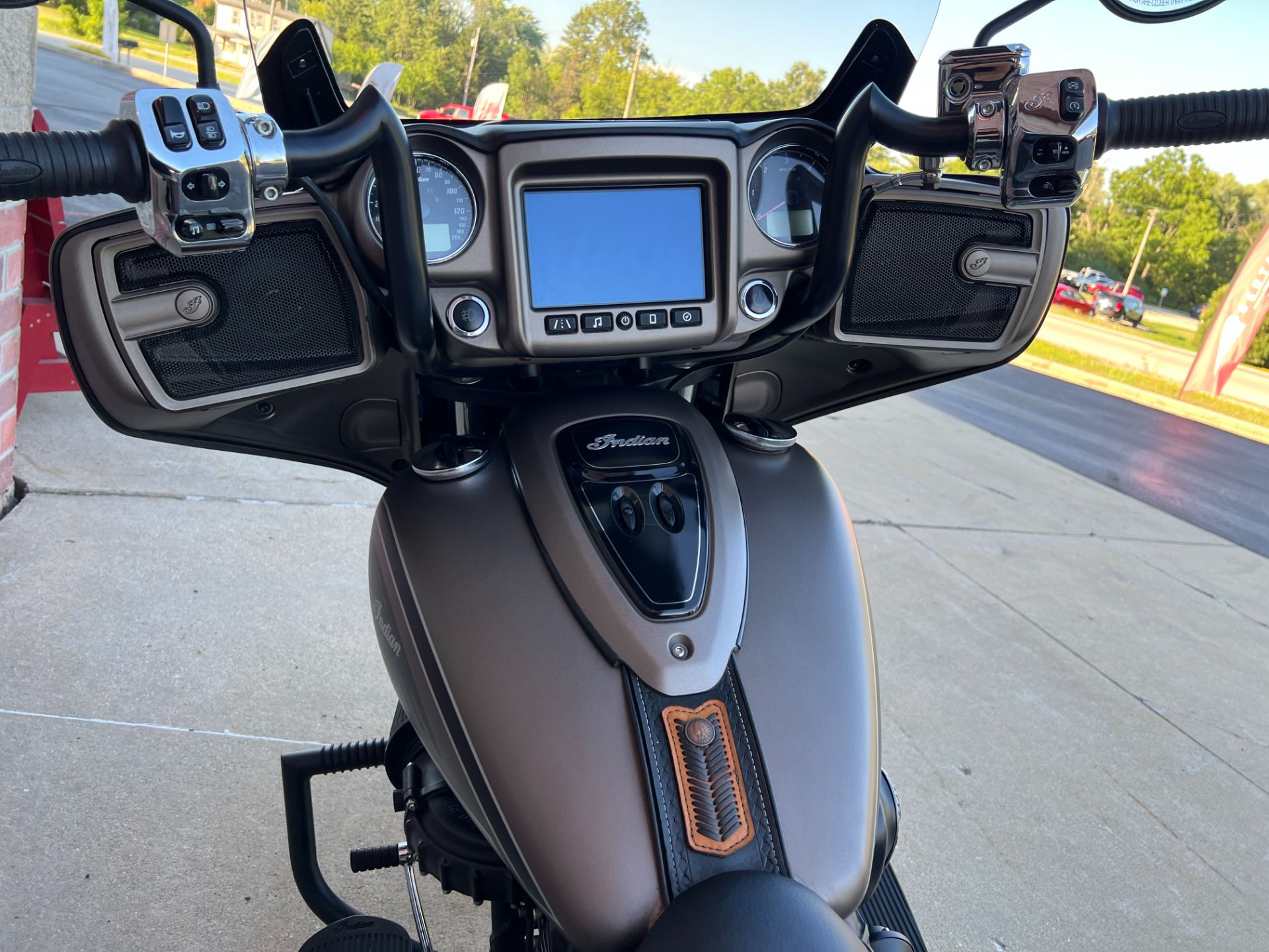 2018 Indian Chieftain® Limited ABS in Muskego, Wisconsin - Photo 12