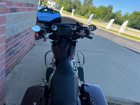 2019 Indian Chieftain® Limited ABS in Muskego, Wisconsin - Photo 11