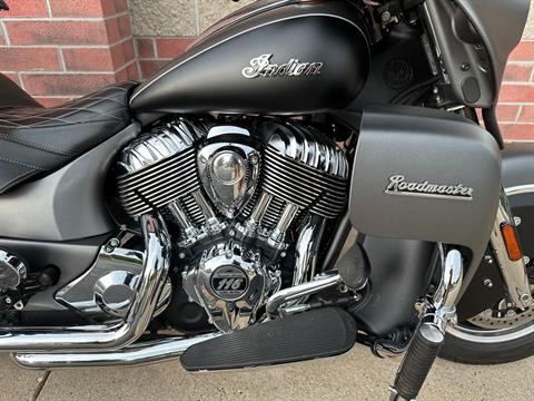 2019 Indian Roadmaster® ABS in Muskego, Wisconsin - Photo 5