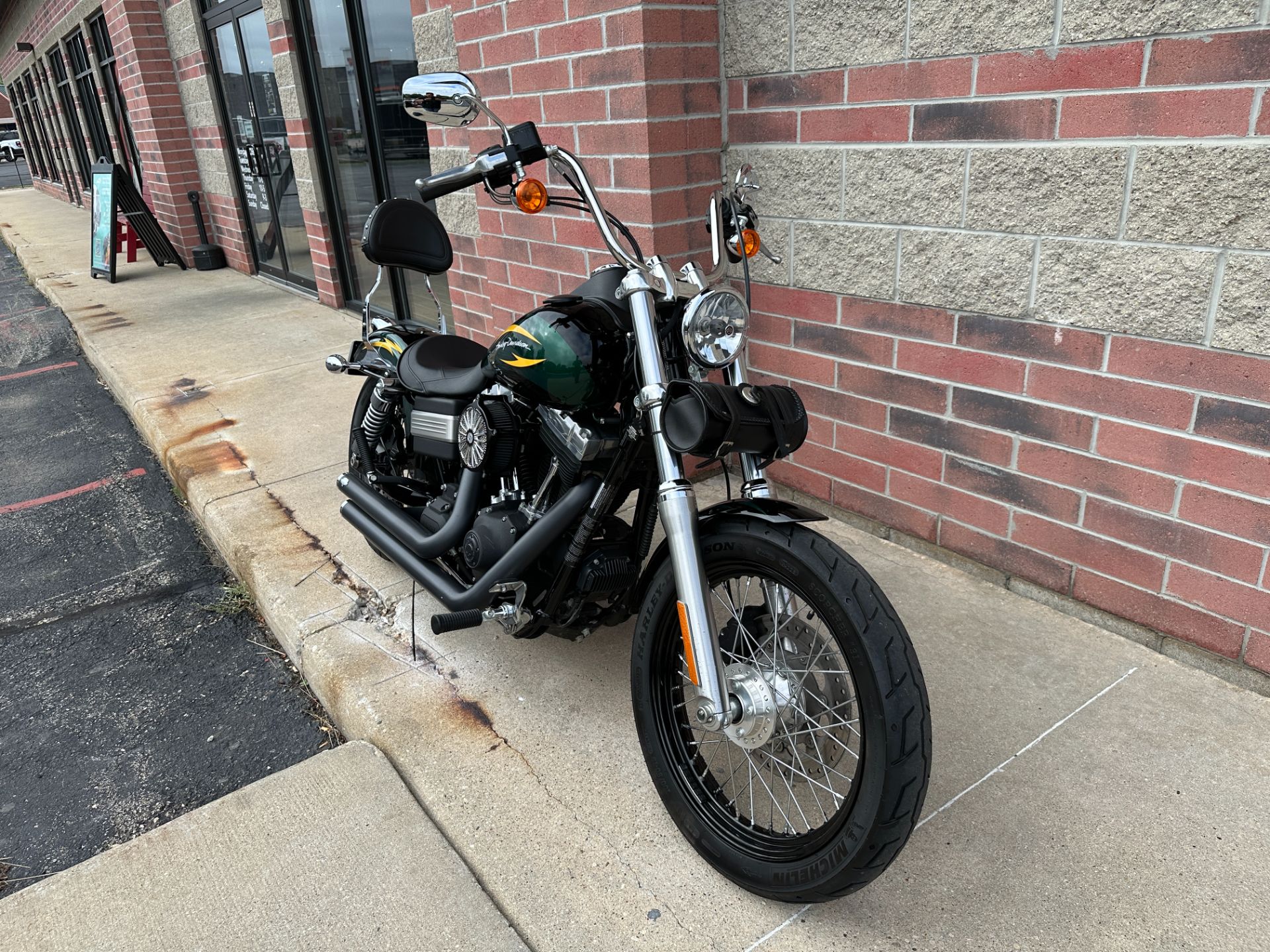 2010 Harley-Davidson Dyna® Street Bob® in Muskego, Wisconsin - Photo 2