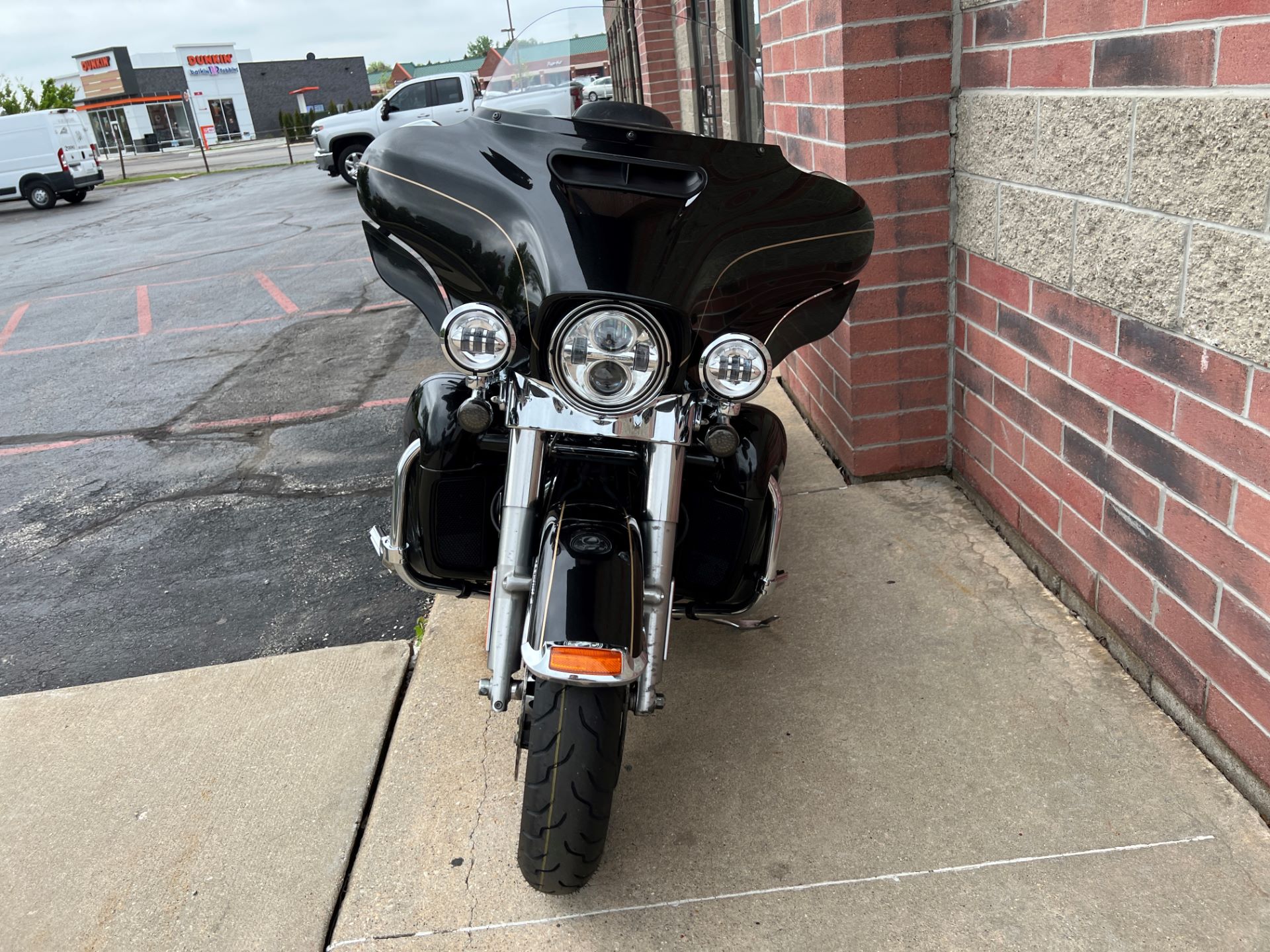 2017 Harley-Davidson Electra Glide® Ultra Classic® in Muskego, Wisconsin - Photo 3