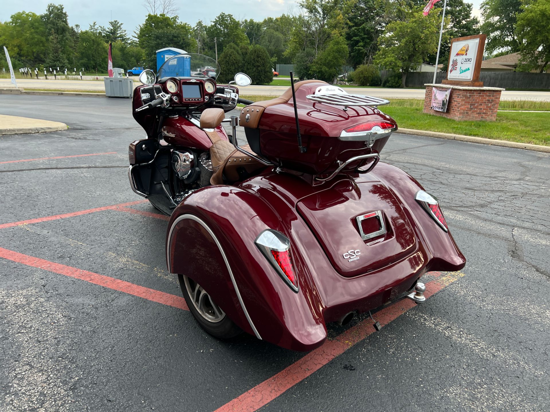 2018 Indian Motorcycle Roadmaster® ABS in Muskego, Wisconsin - Photo 6