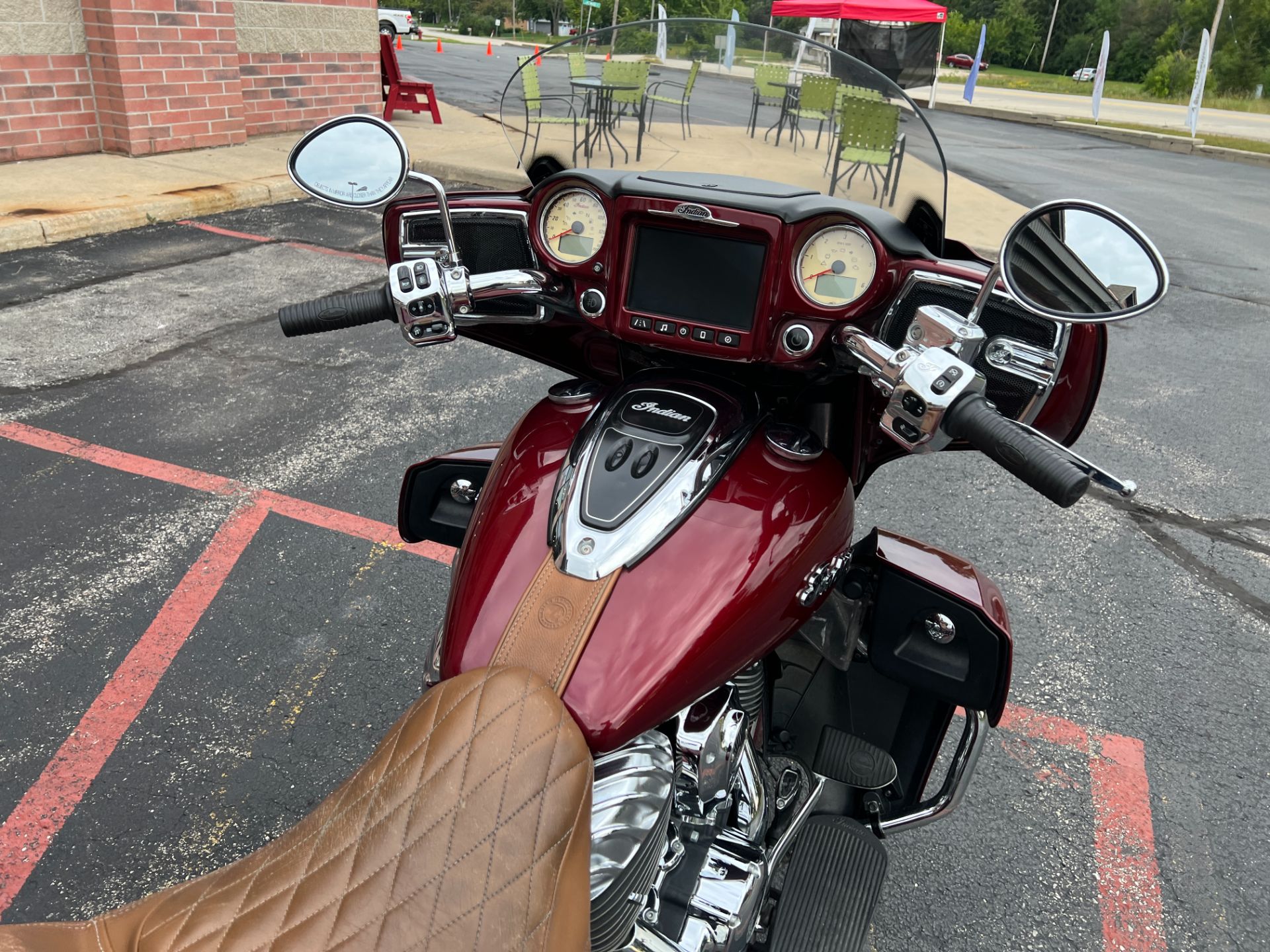 2018 Indian Roadmaster® ABS in Muskego, Wisconsin - Photo 9