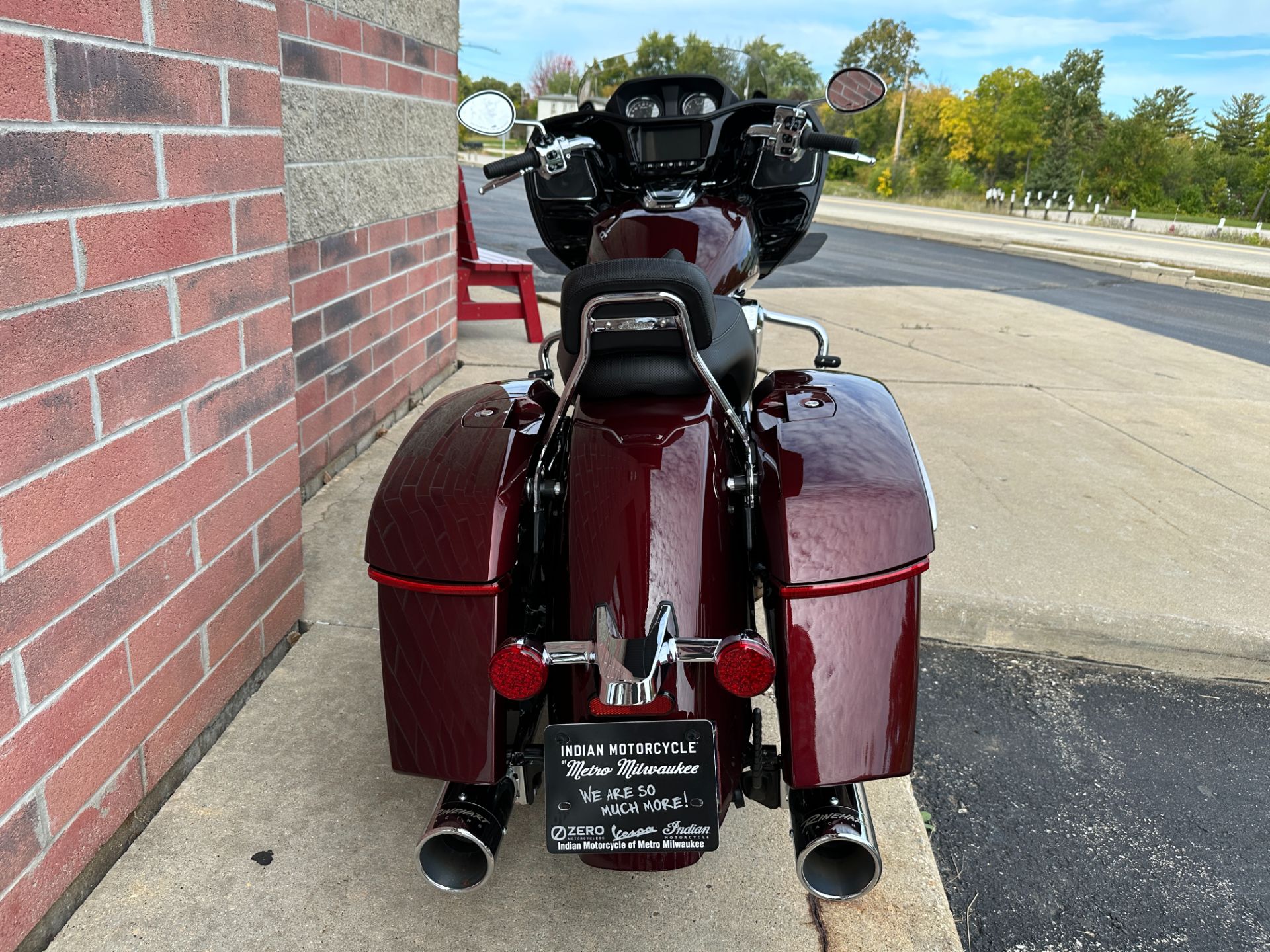 2022 Indian Motorcycle Challenger® Limited in Muskego, Wisconsin - Photo 6