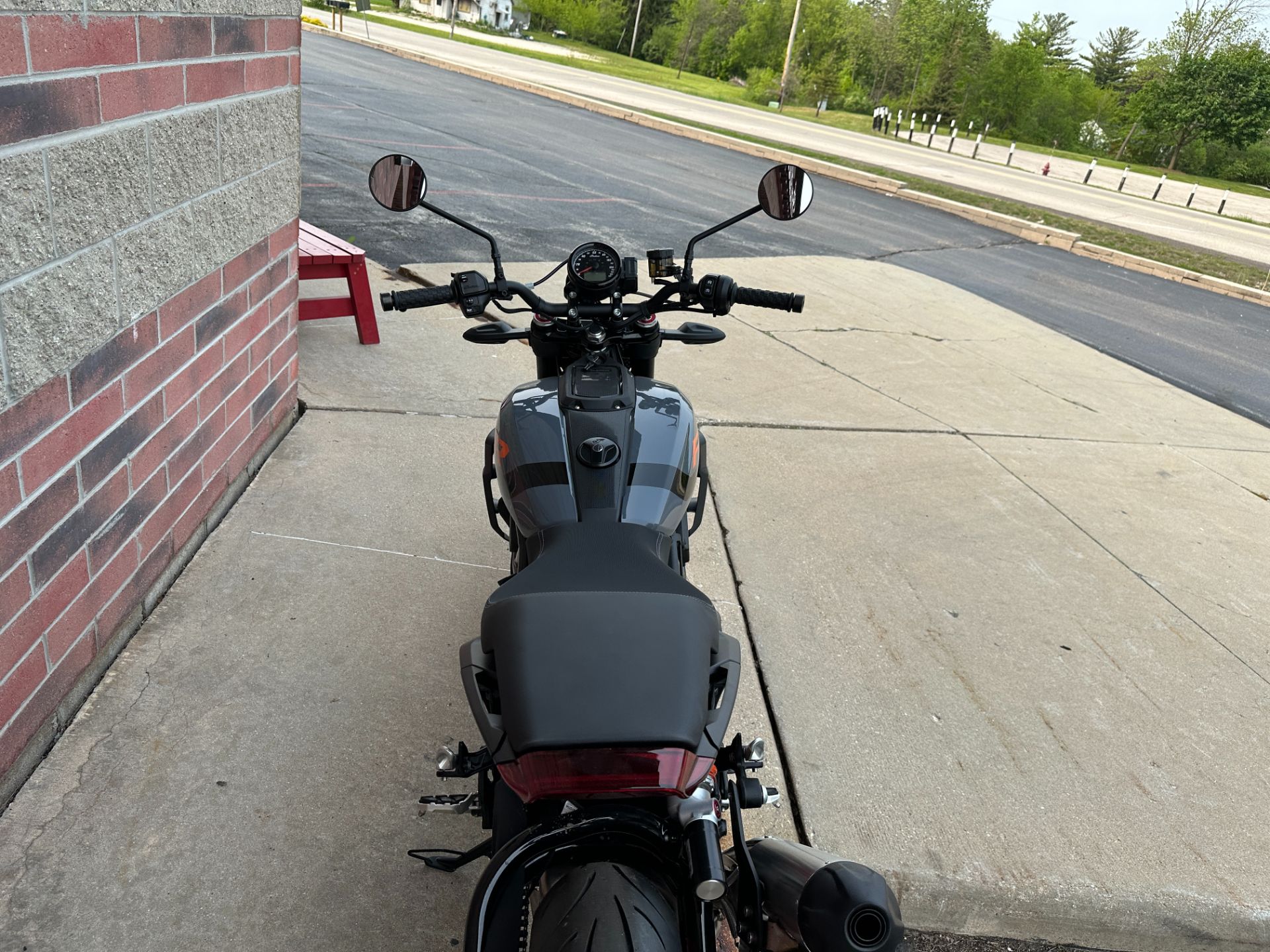 2023 Indian Motorcycle FTR in Muskego, Wisconsin - Photo 10