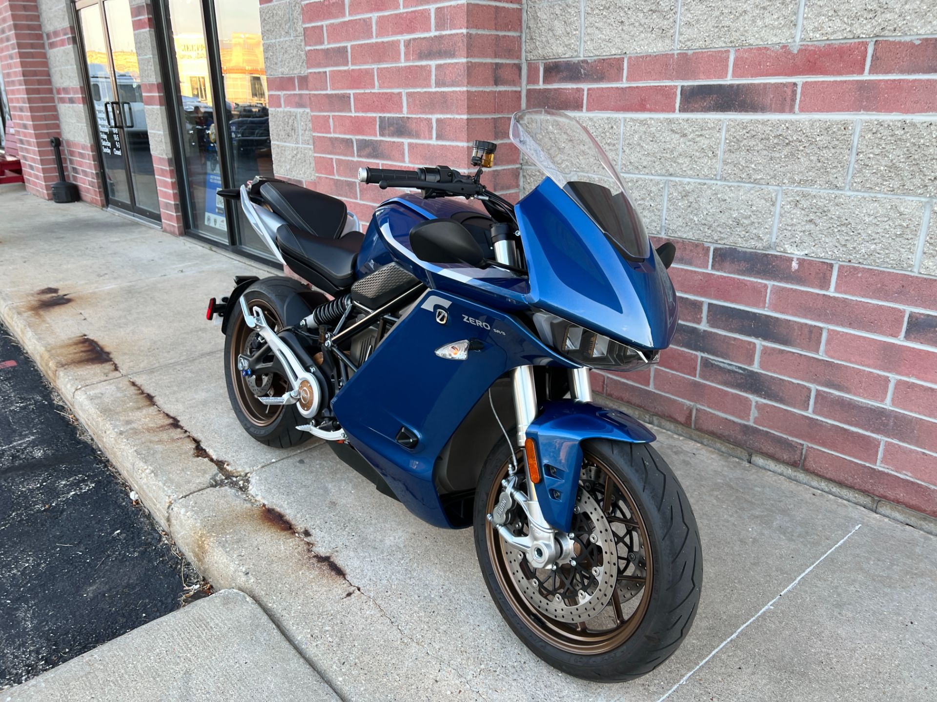 2021 Zero Motorcycles SR/S NA ZF14.4 Premium in Muskego, Wisconsin - Photo 2