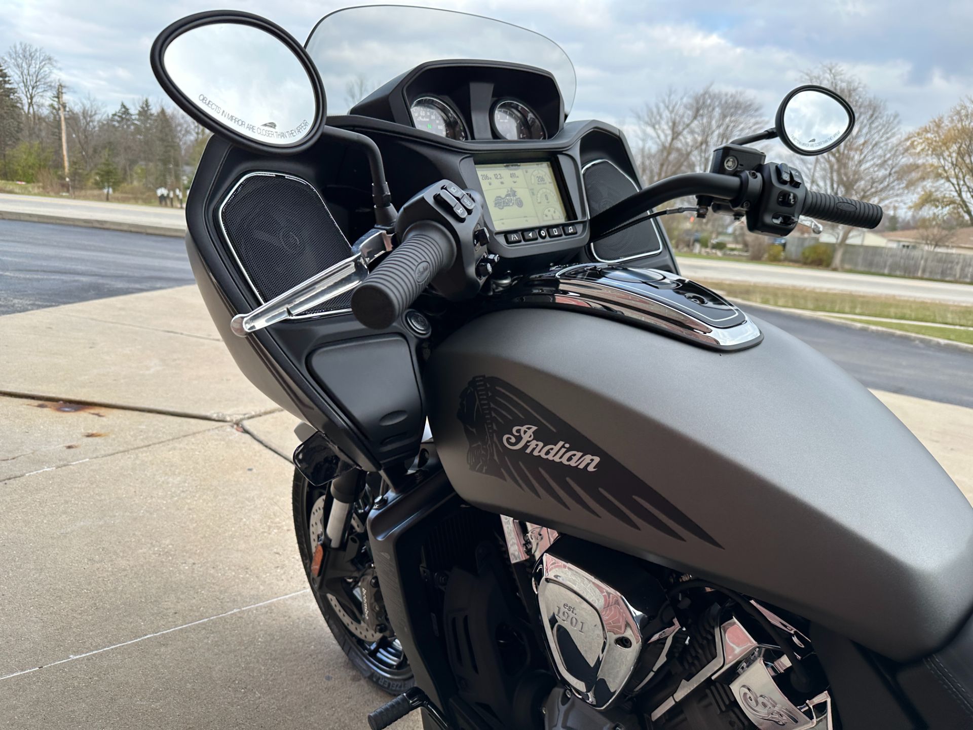 2022 Indian Motorcycle Challenger® in Muskego, Wisconsin - Photo 12