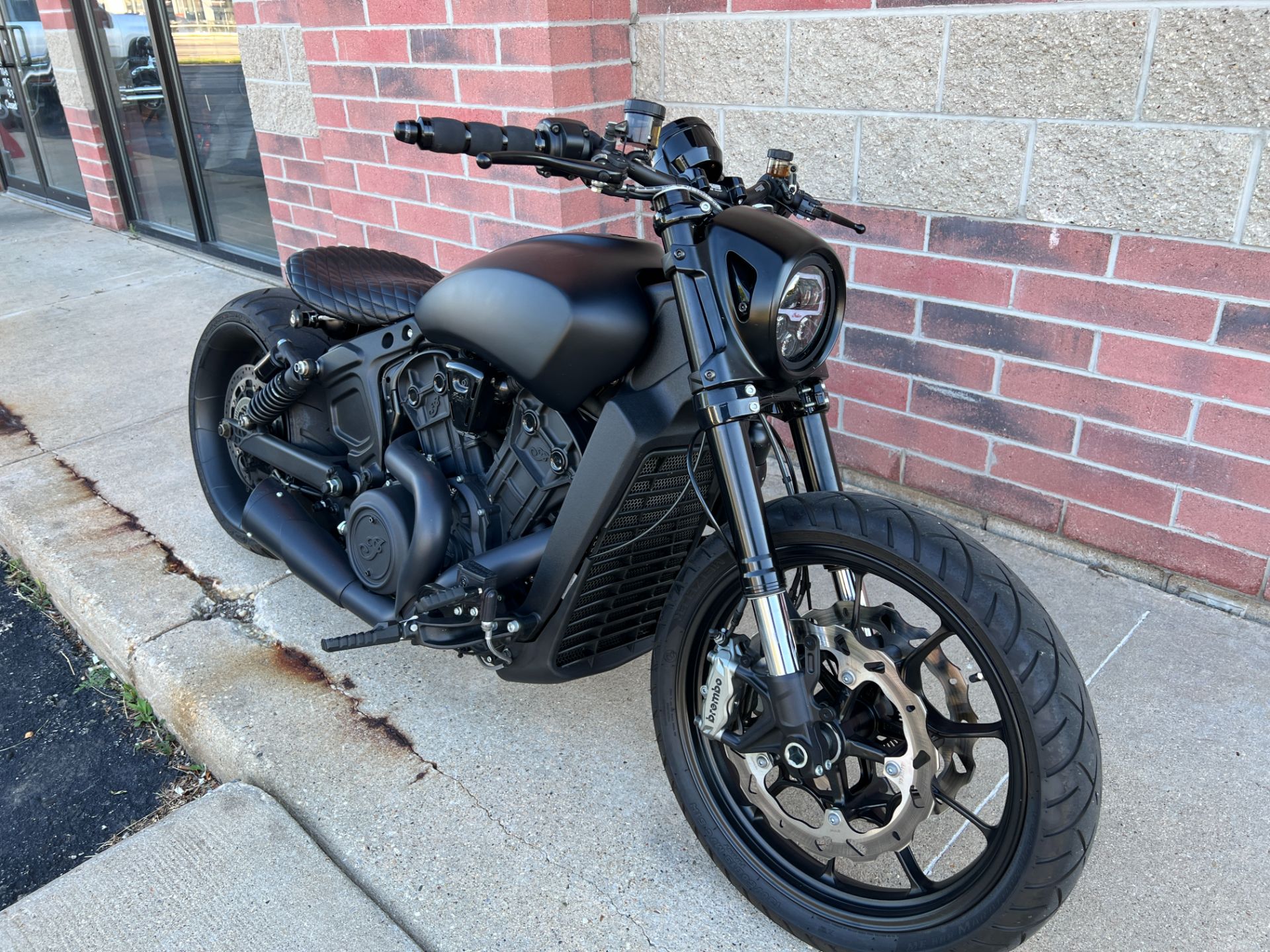 2021 Indian Scout® Bobber ABS in Muskego, Wisconsin - Photo 2