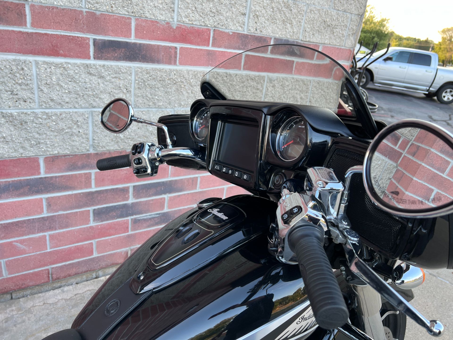 2019 Indian Chieftain® Limited ABS in Muskego, Wisconsin - Photo 7