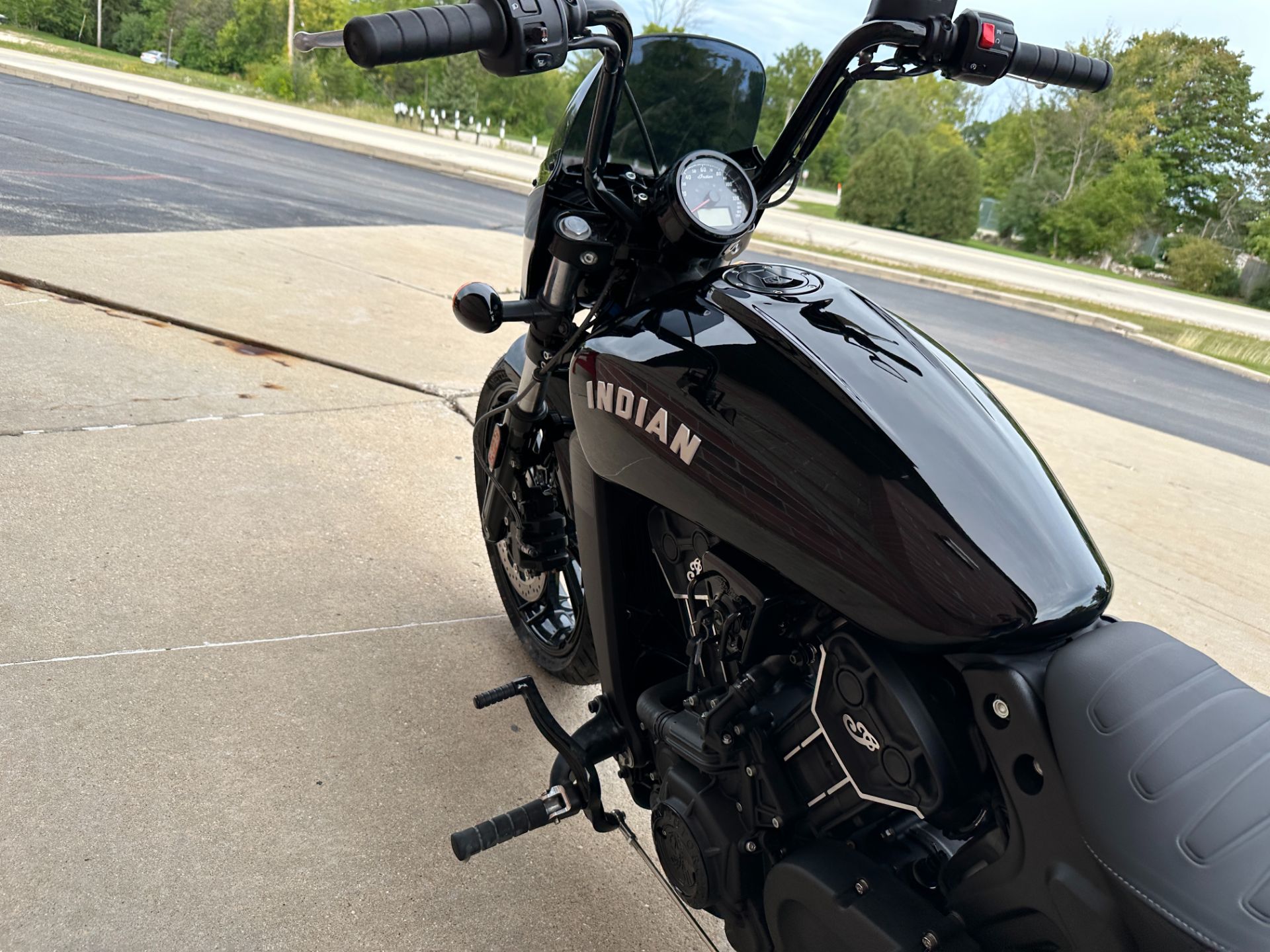 2022 Indian Scout® Rogue Sixty in Muskego, Wisconsin - Photo 11