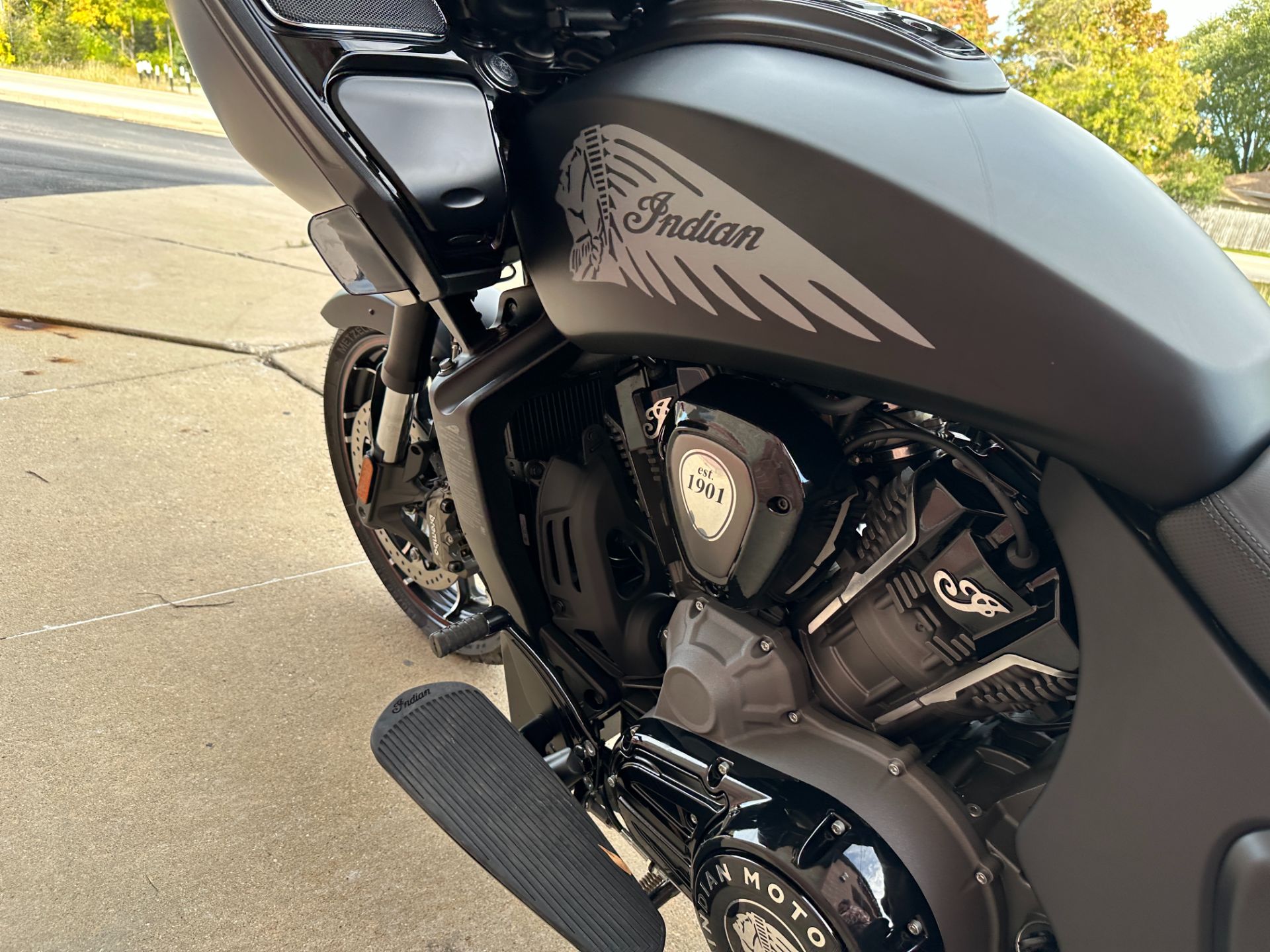 2021 Indian Motorcycle Challenger® Dark Horse® in Muskego, Wisconsin - Photo 13