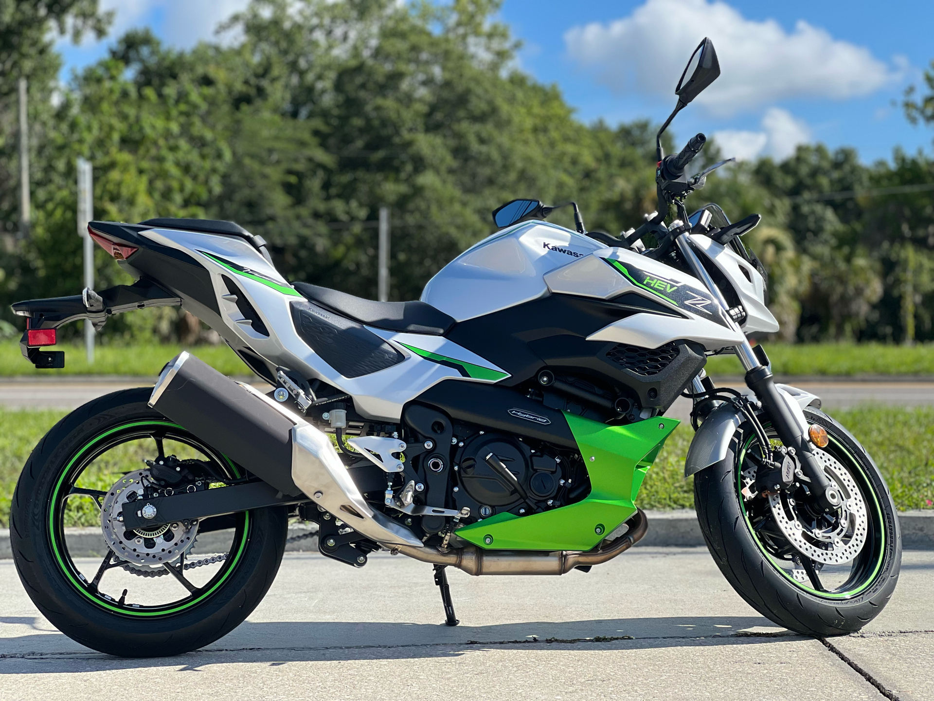 2024 Kawasaki Ninja 7 Hybrid ABS in Orlando, Florida - Photo 3