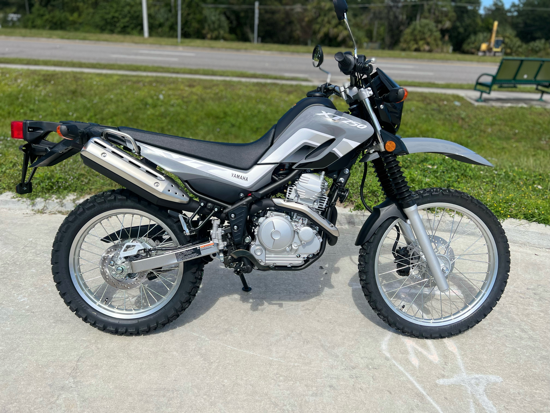 2023 Yamaha XT250 in Orlando, Florida - Photo 2