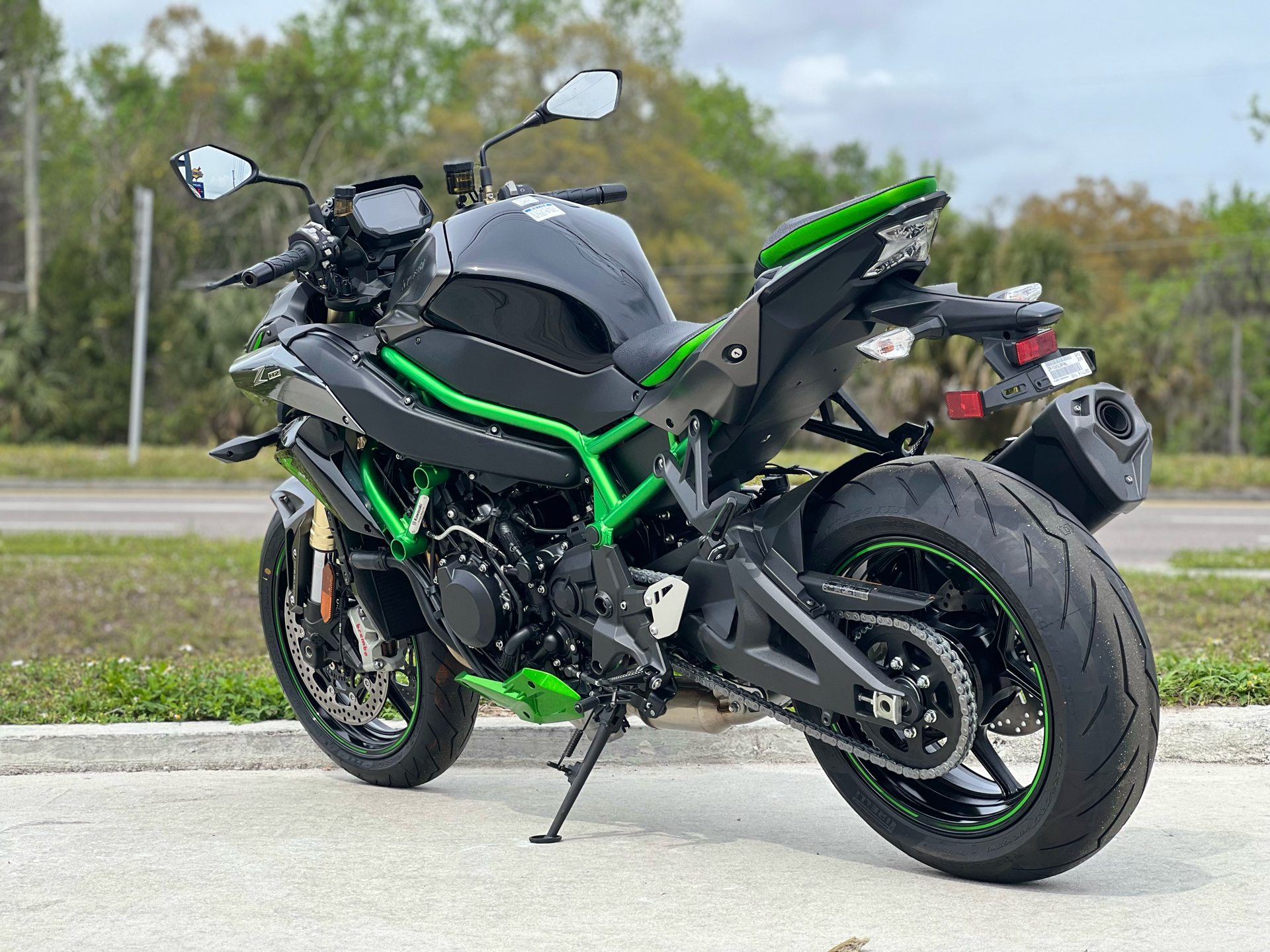 2024 Kawasaki Z H2 SE ABS in Orlando, Florida - Photo 3
