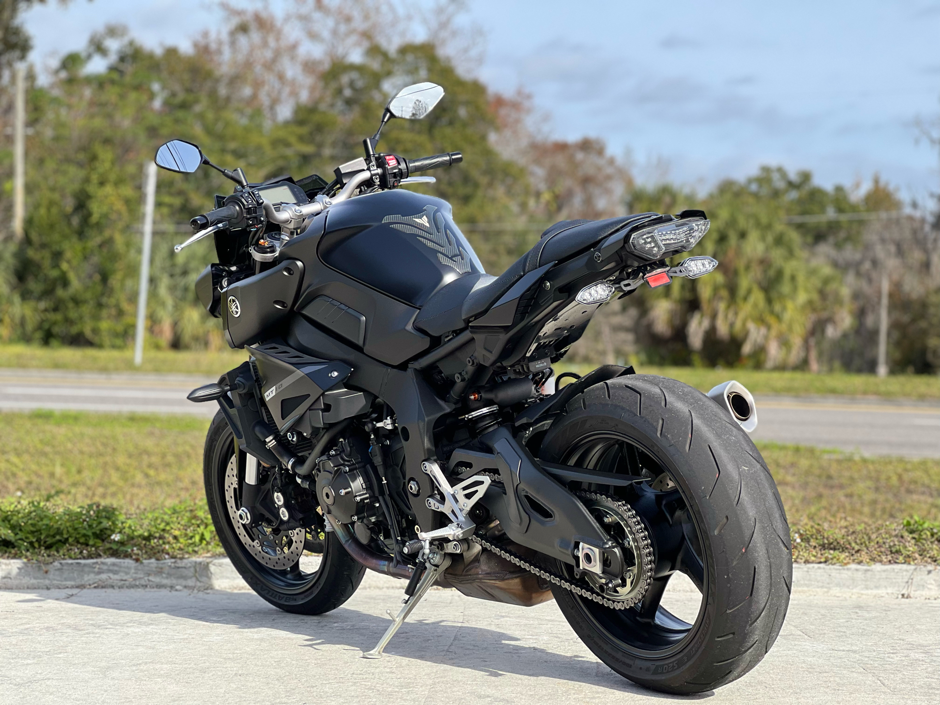 2020 Yamaha MT-10 in Orlando, Florida - Photo 9
