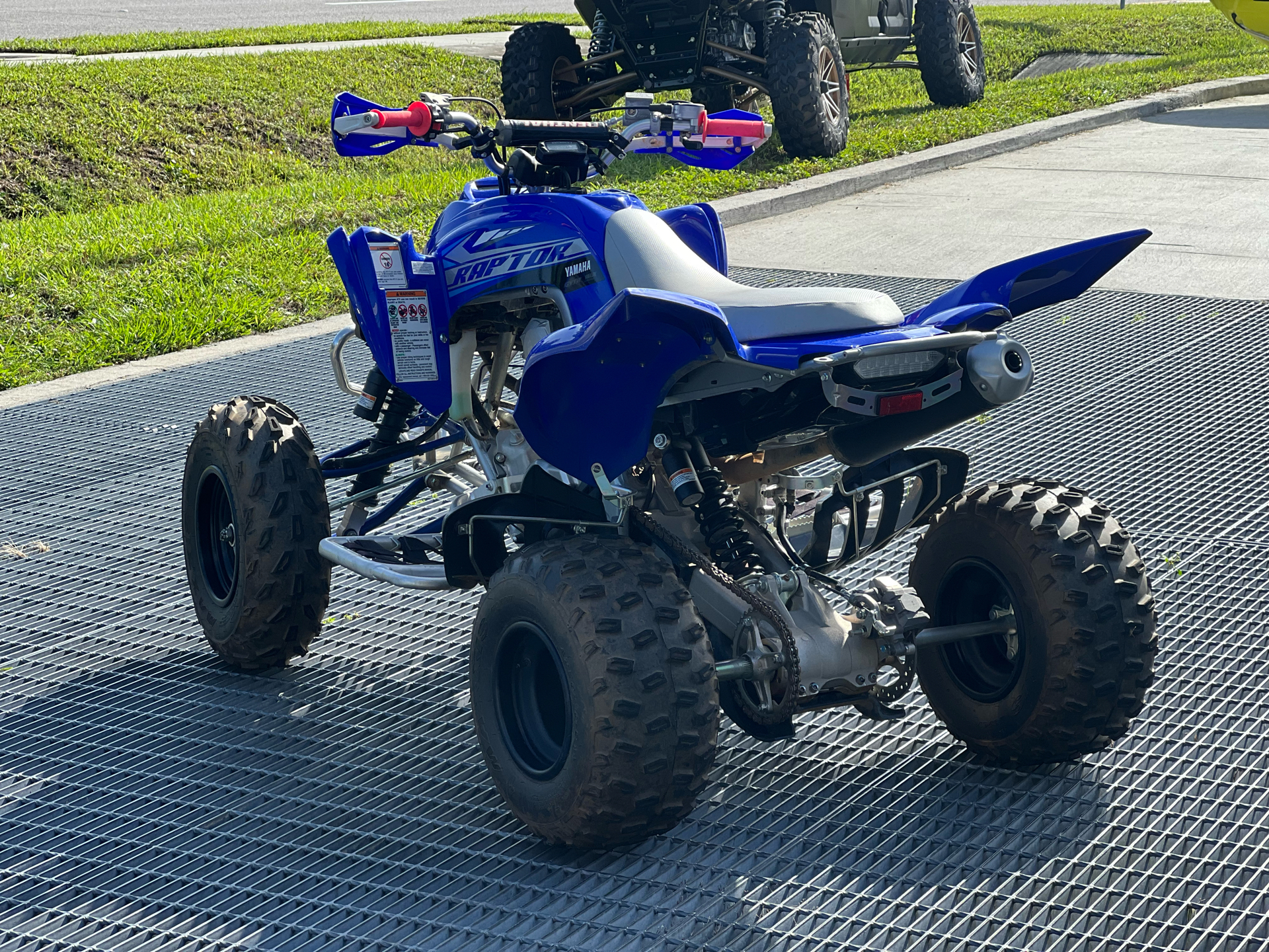 2020 Yamaha Raptor 700R in Orlando, Florida - Photo 6