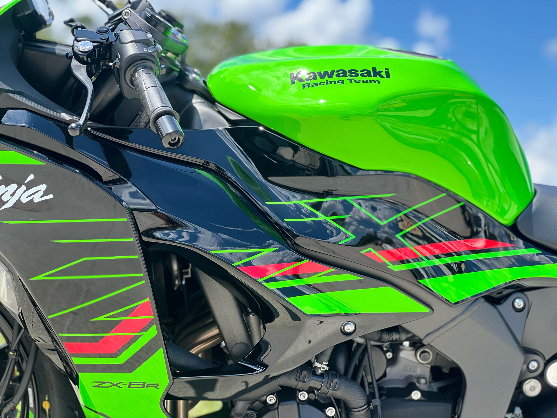 2024 Kawasaki Ninja ZX-6R KRT Edition in Orlando, Florida - Photo 3