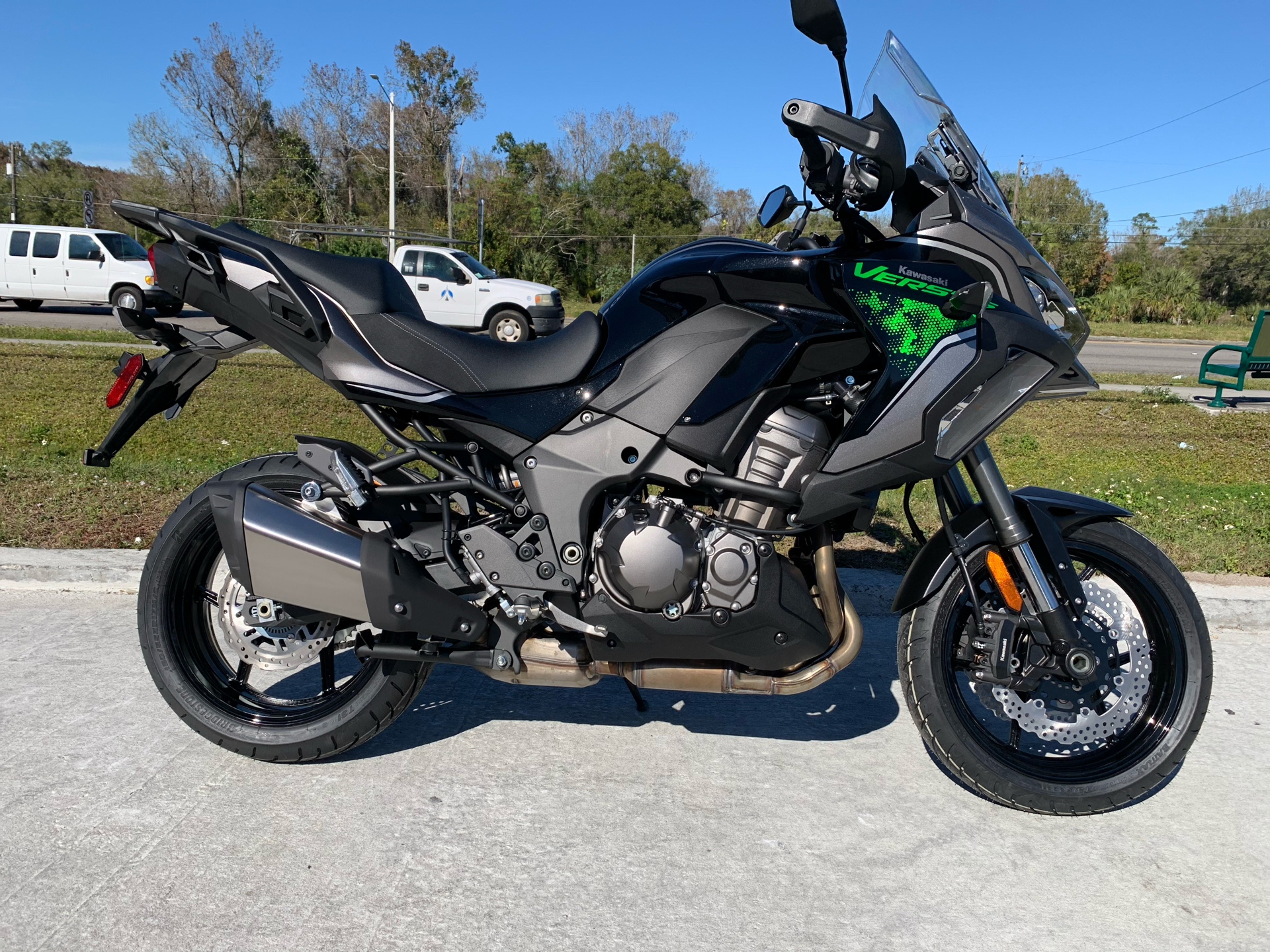 2022 Kawasaki Versys 1000 SE LT+ in Orlando, Florida - Photo 2