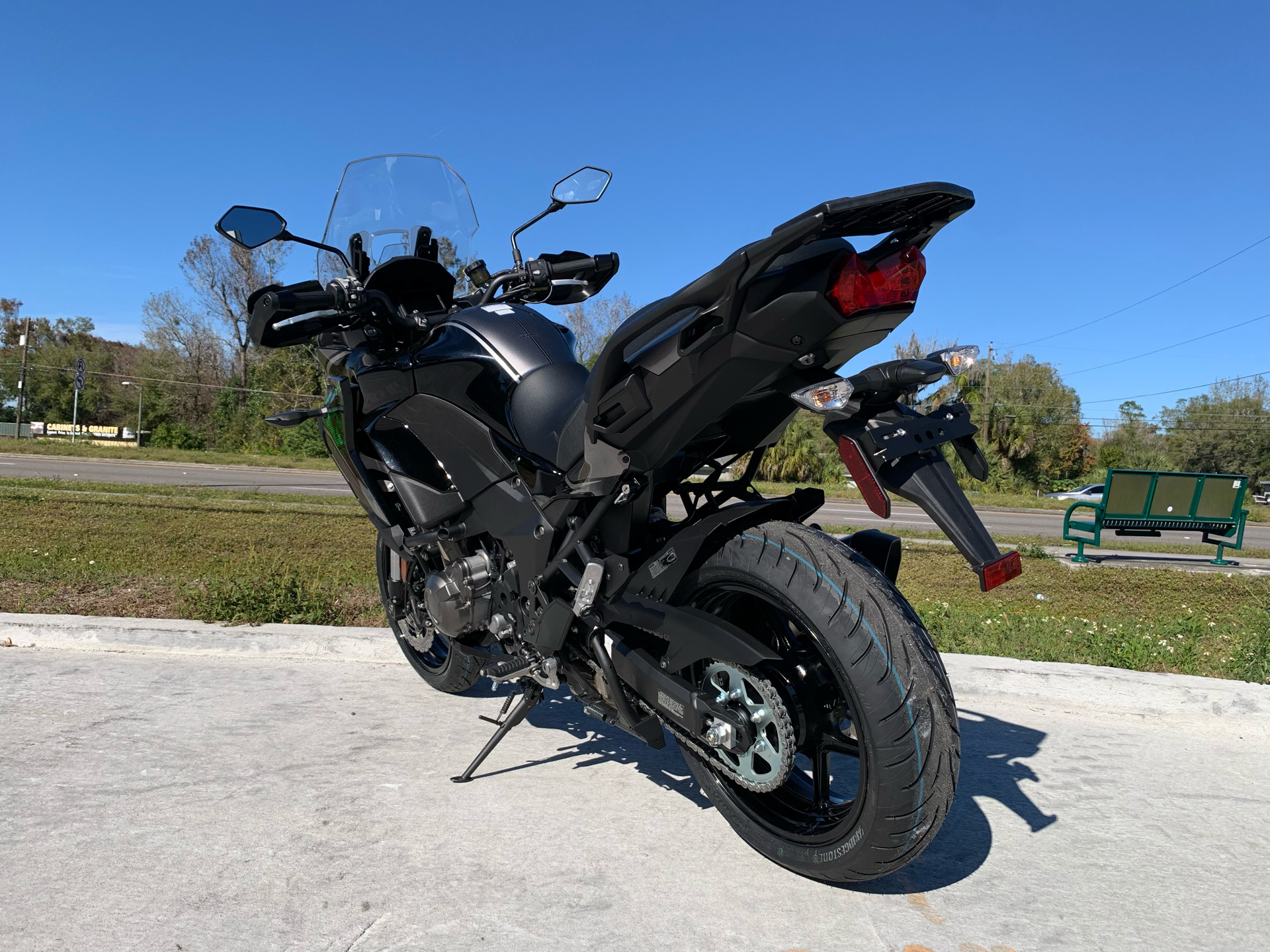 2022 Kawasaki Versys 1000 SE LT+ in Orlando, Florida - Photo 8
