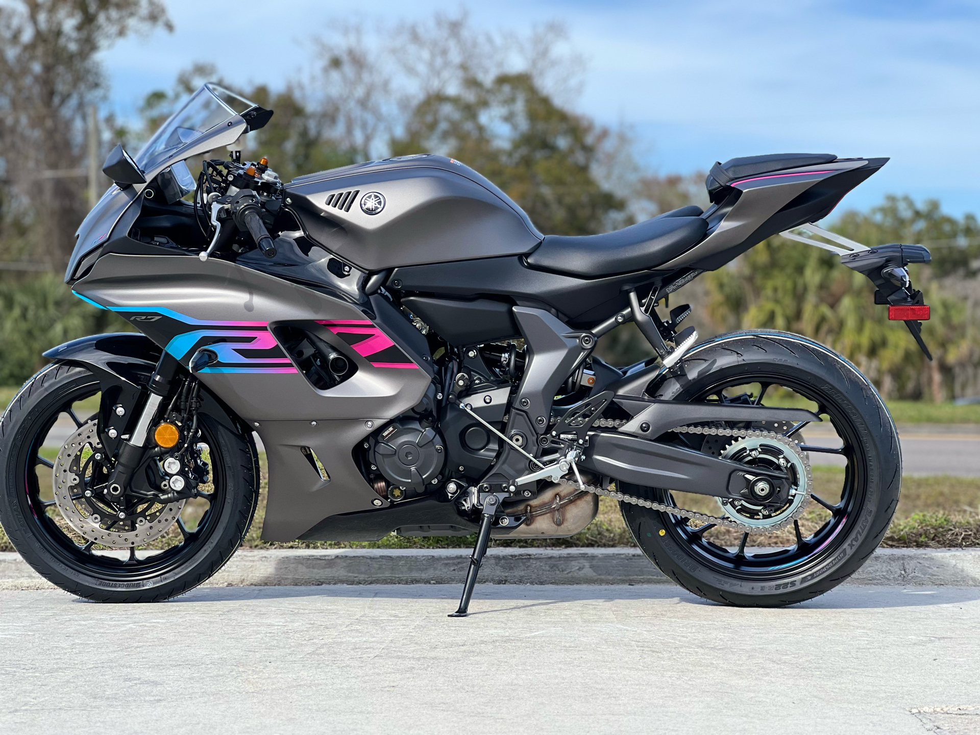 2024 Yamaha YZF-R7 in Orlando, Florida - Photo 6