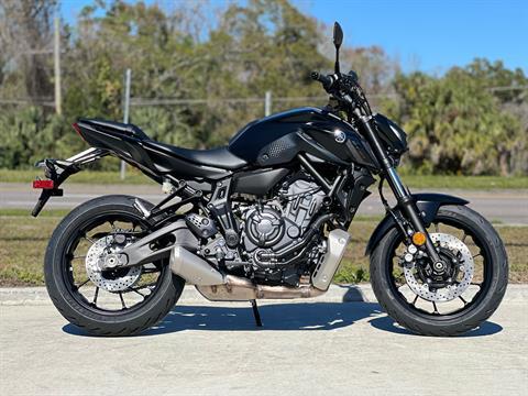 2024 Yamaha MT-07 in Orlando, Florida - Photo 5
