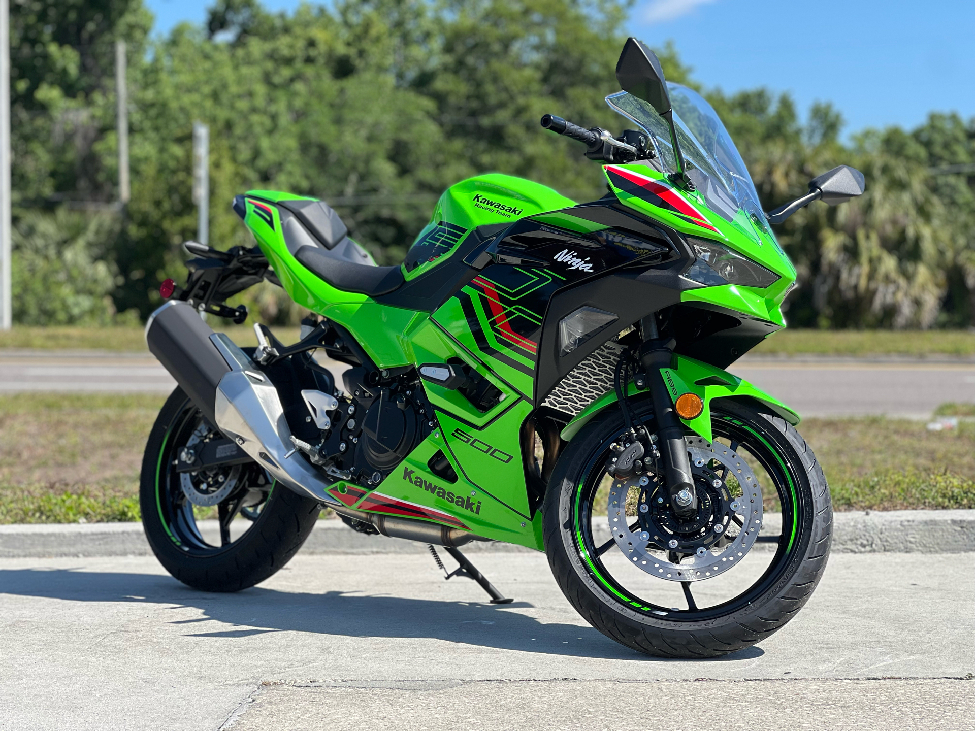2024 Kawasaki Ninja 500 KRT Edition SE ABS in Orlando, Florida - Photo 1