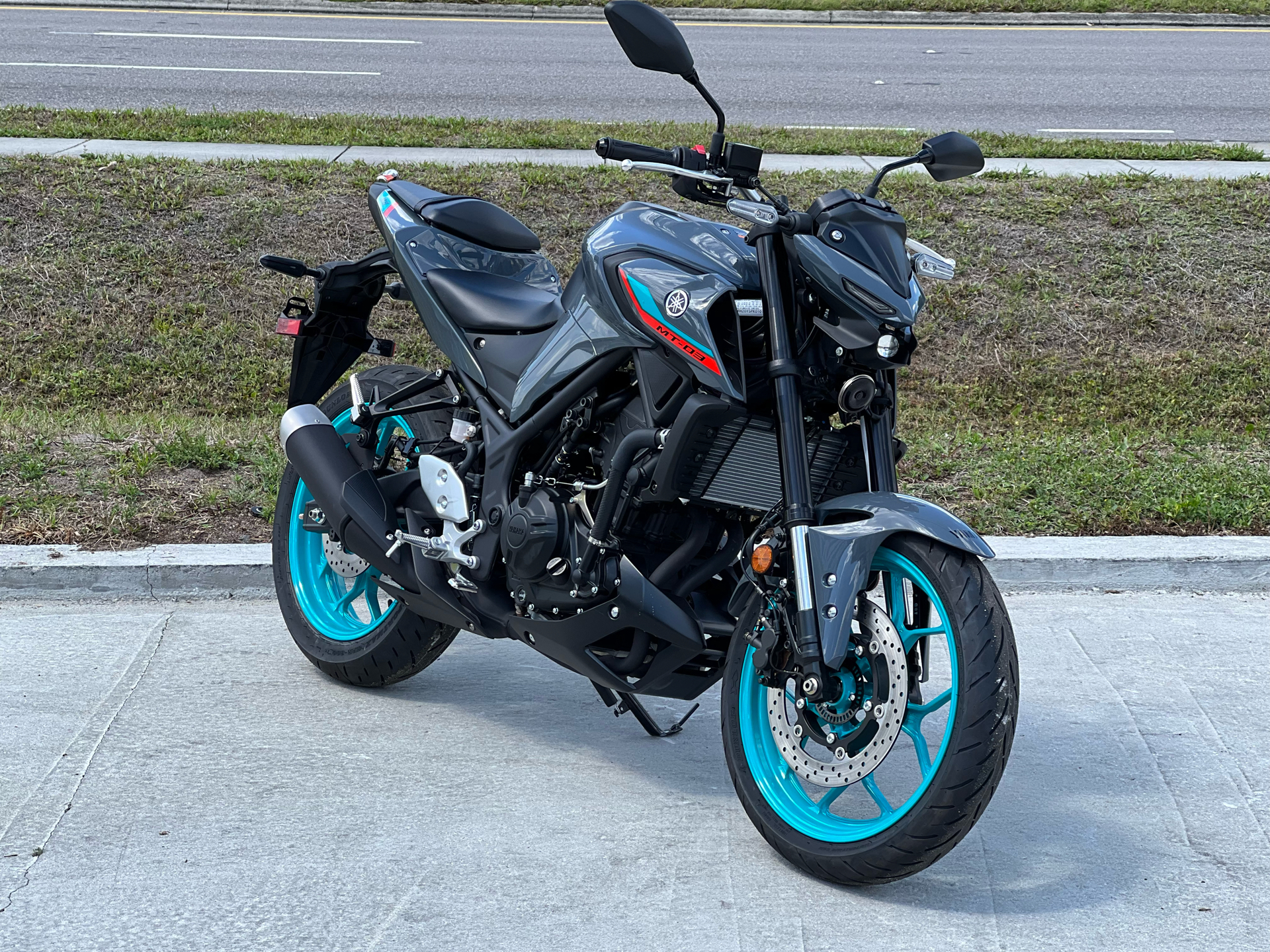 2023 Yamaha MT-03 in Orlando, Florida - Photo 4