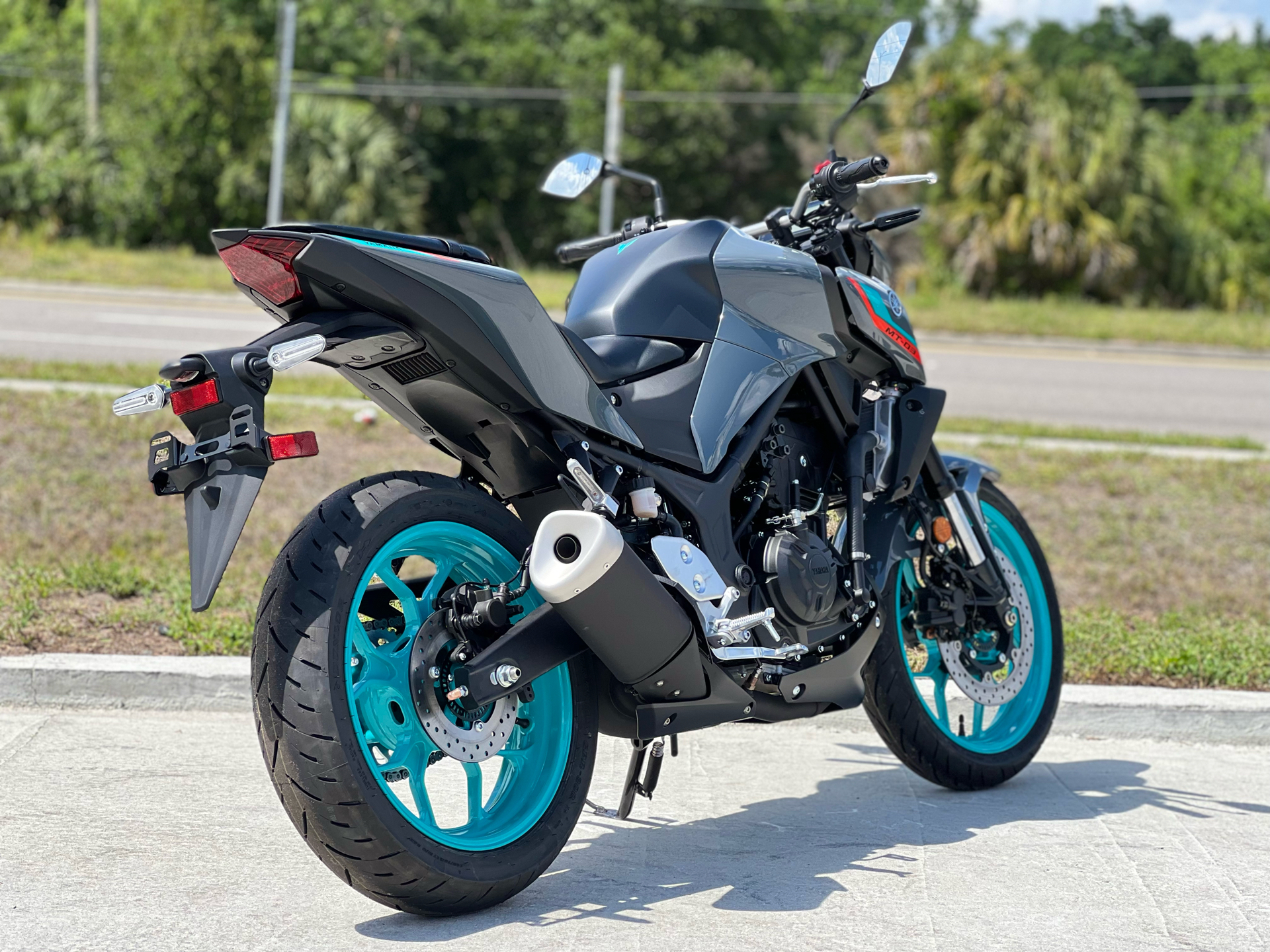 2023 Yamaha MT-03 in Orlando, Florida - Photo 8