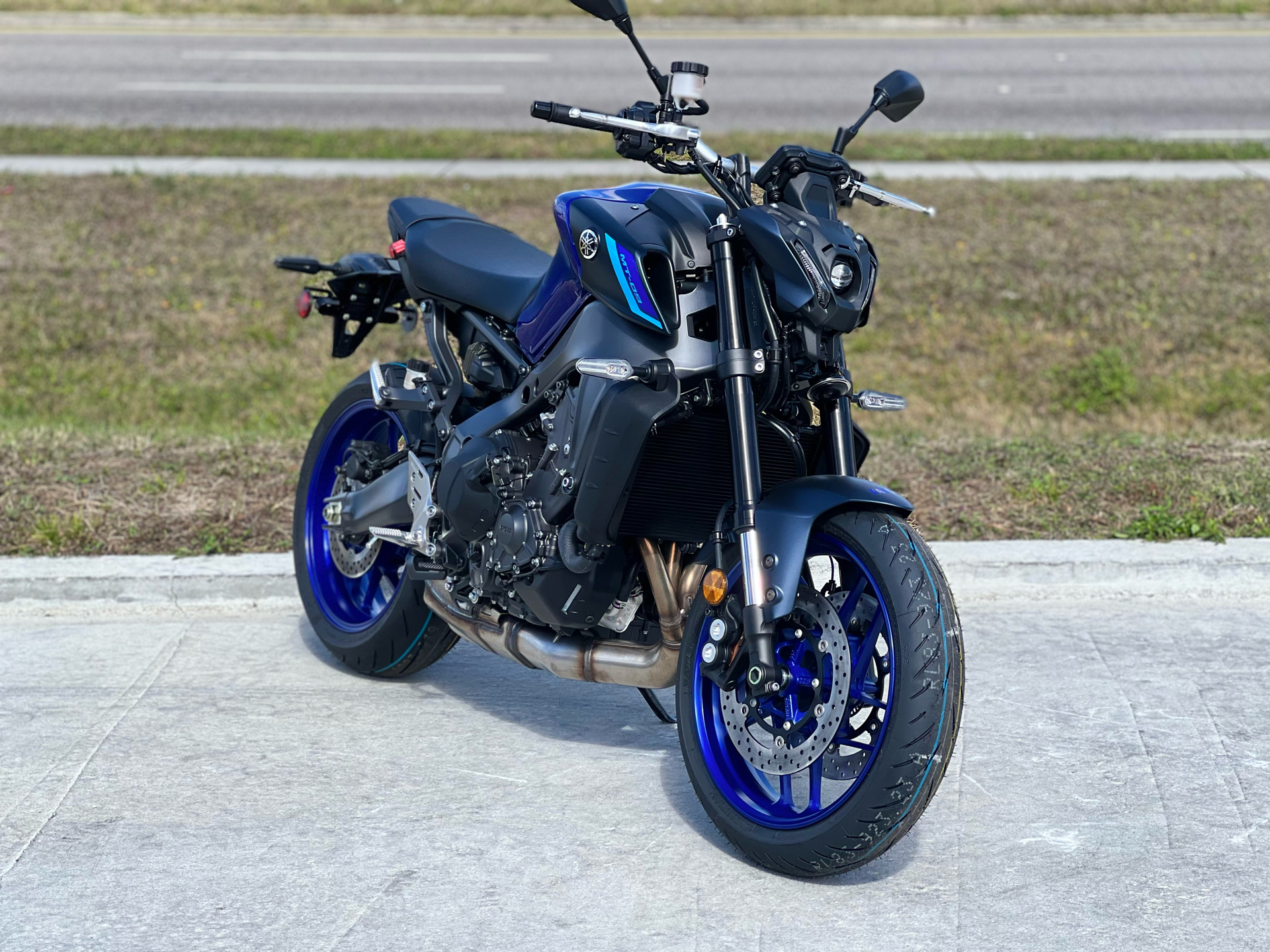 2023 Yamaha MT-09 in Orlando, Florida - Photo 5