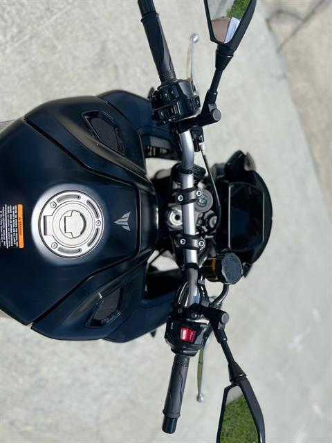 2022 Yamaha MT-10 in Orlando, Florida - Photo 7