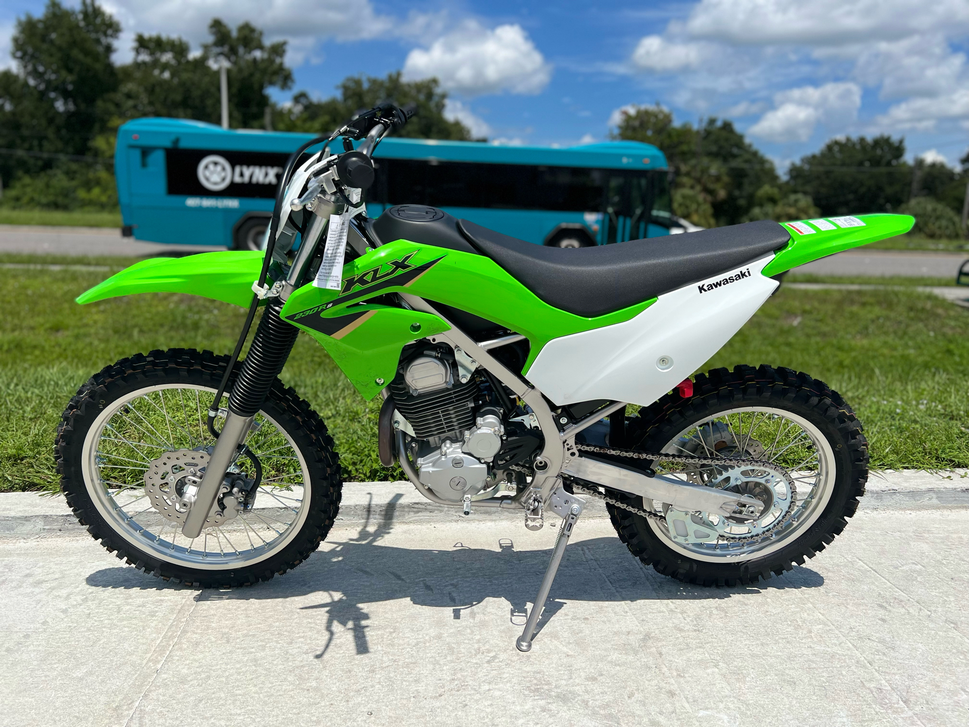 2022 Kawasaki KLX 230R S in Orlando, Florida - Photo 3