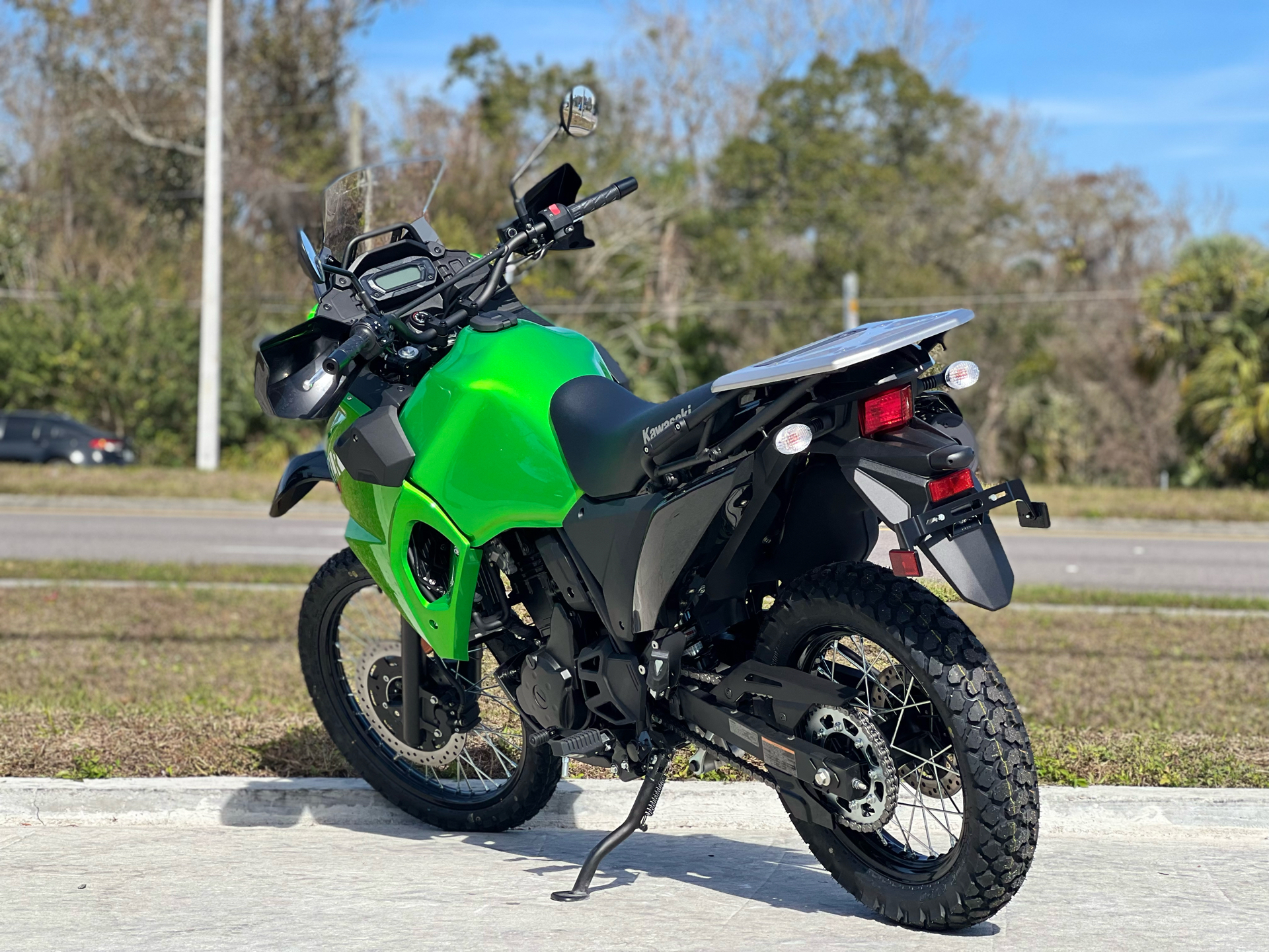2023 Kawasaki KLR 650 in Orlando, Florida - Photo 8