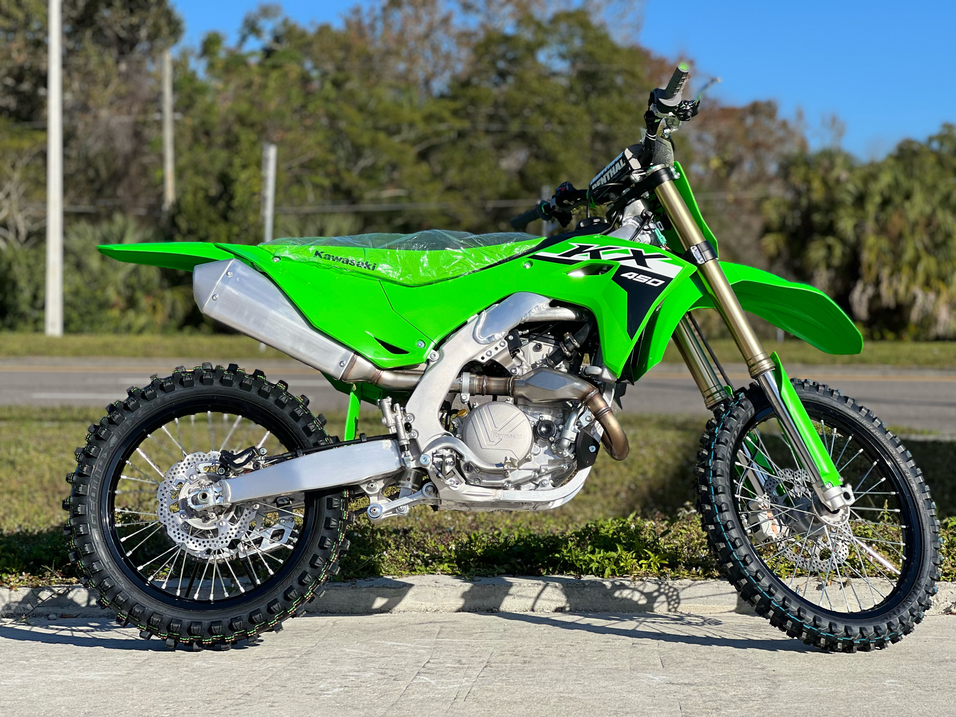 2024 Kawasaki KX 450 in Orlando, Florida - Photo 7