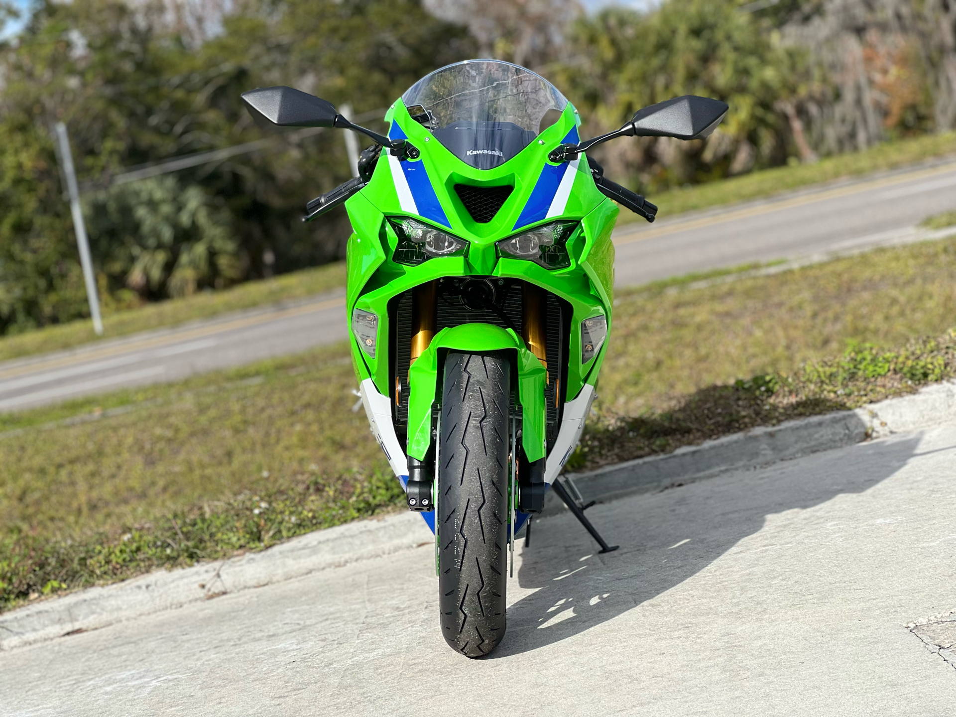 2024 Kawasaki Ninja ZX-6R 40th Anniversary Edition ABS in Orlando, Florida - Photo 2