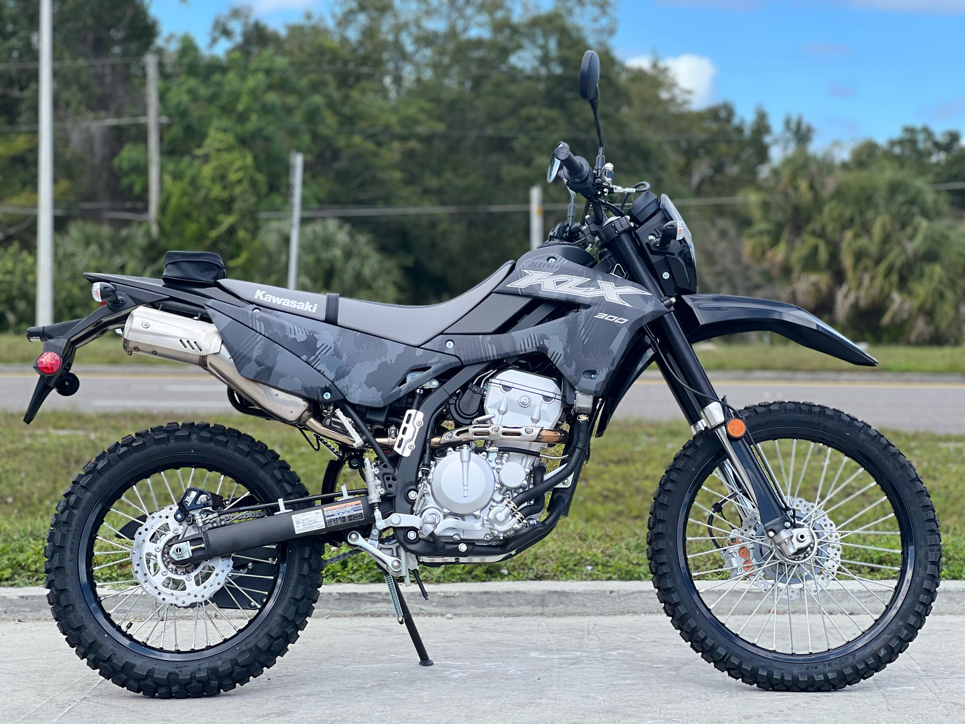 2024 Kawasaki KLX 300 in Orlando, Florida - Photo 2