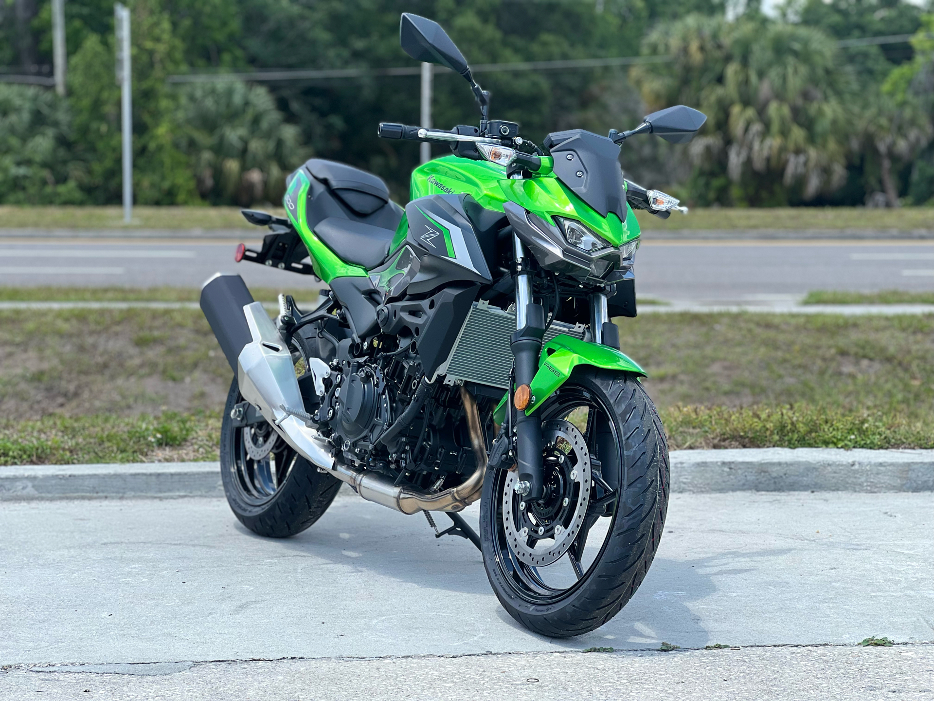 2024 Kawasaki Z500 ABS in Orlando, Florida - Photo 3