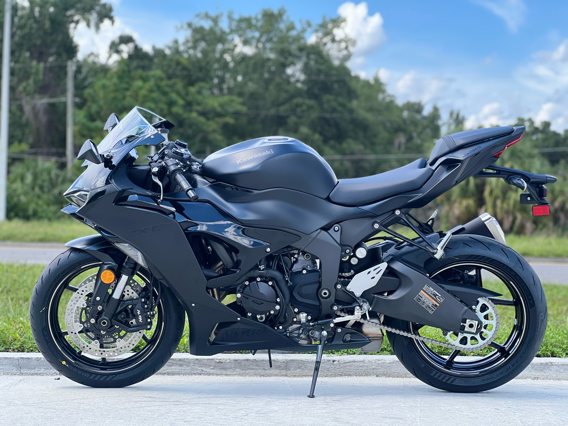 2024 Kawasaki Ninja ZX-6R in Orlando, Florida - Photo 4
