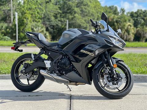 2024 Kawasaki Ninja 650 in Orlando, Florida - Photo 4