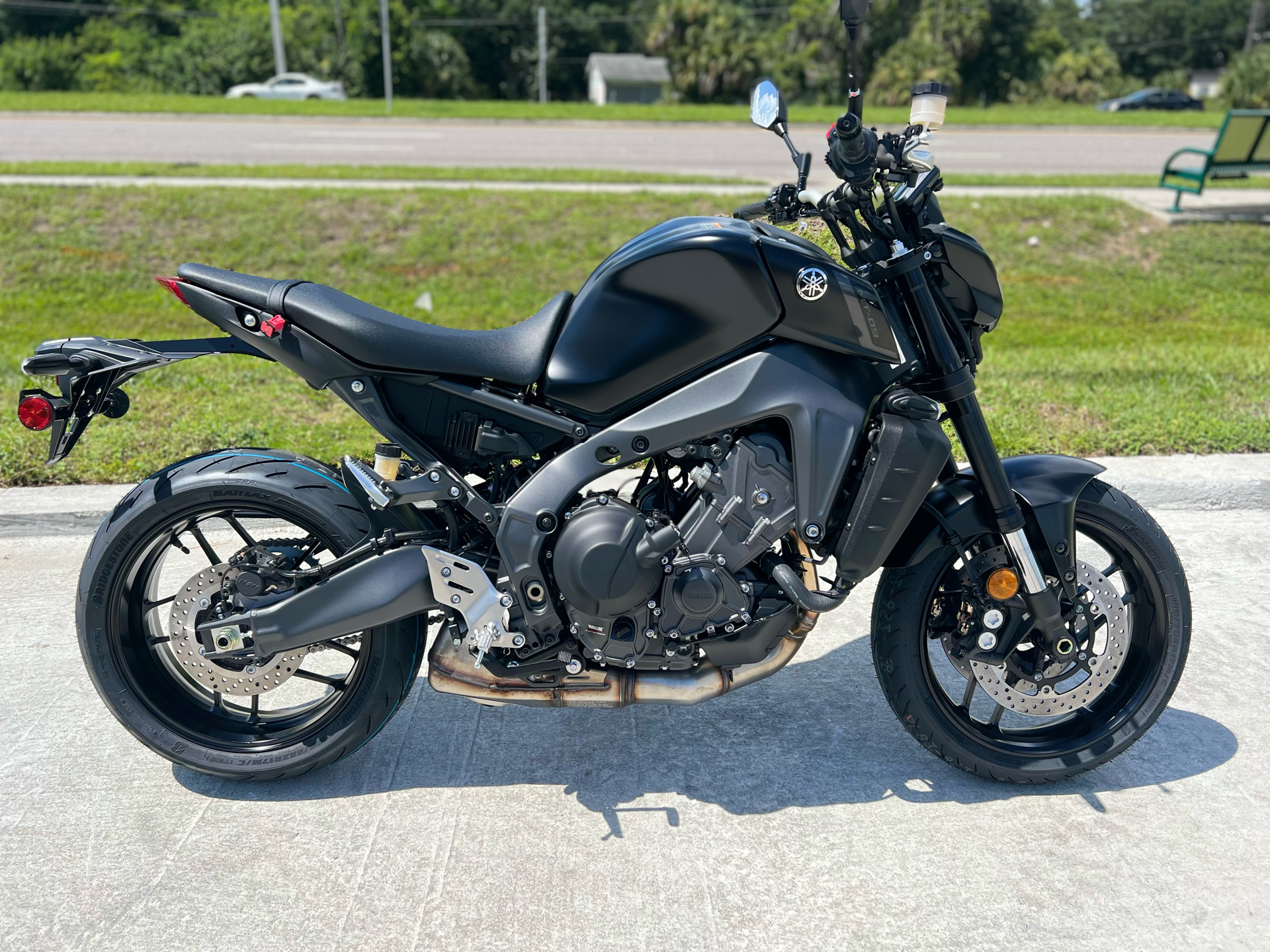 2022 Yamaha MT-09 in Orlando, Florida - Photo 2