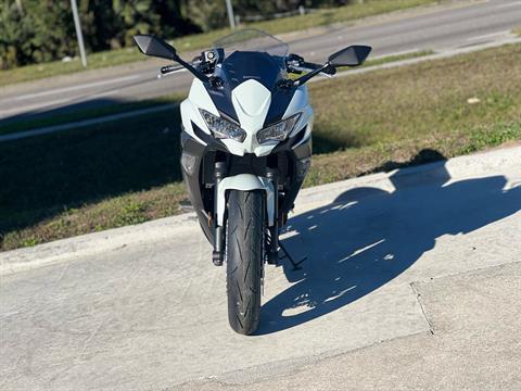 2023 Kawasaki Ninja 650 in Orlando, Florida - Photo 2