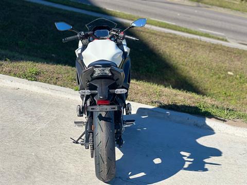 2023 Kawasaki Ninja 650 in Orlando, Florida - Photo 8