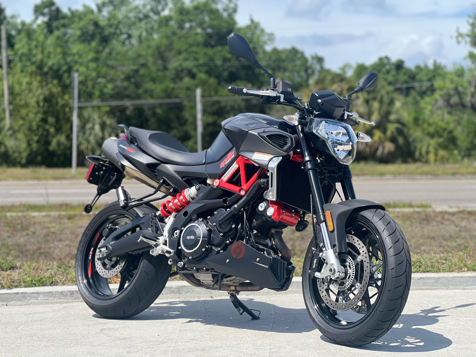 2019 Aprilia Shiver 900 in Orlando, Florida - Photo 1