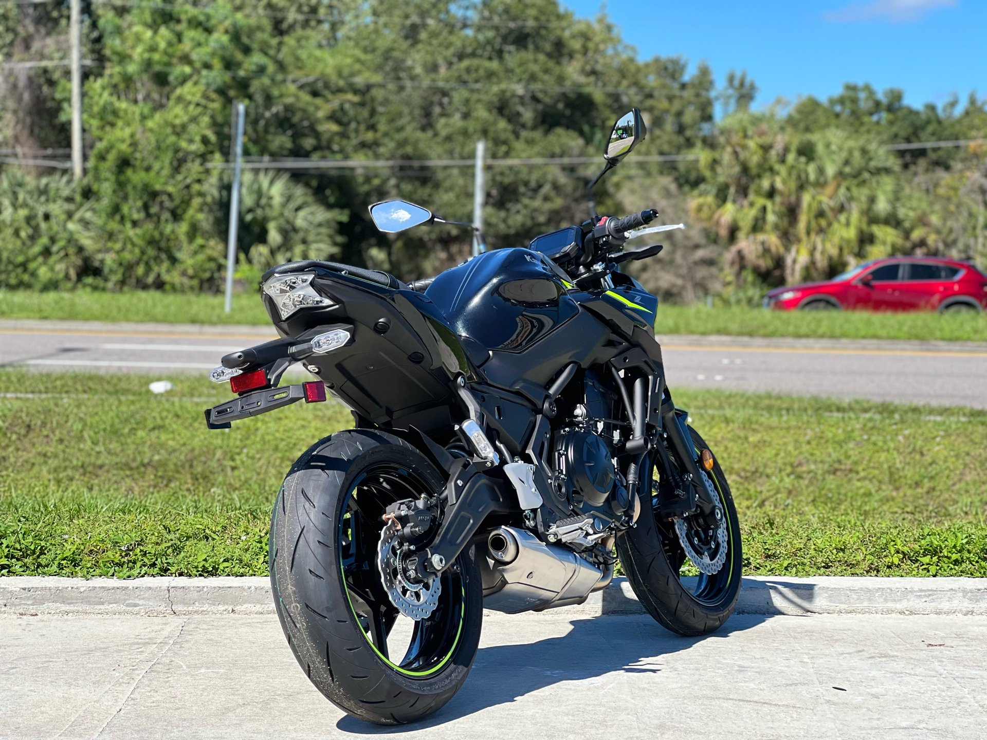 2024 Kawasaki Z650 in Orlando, Florida - Photo 8