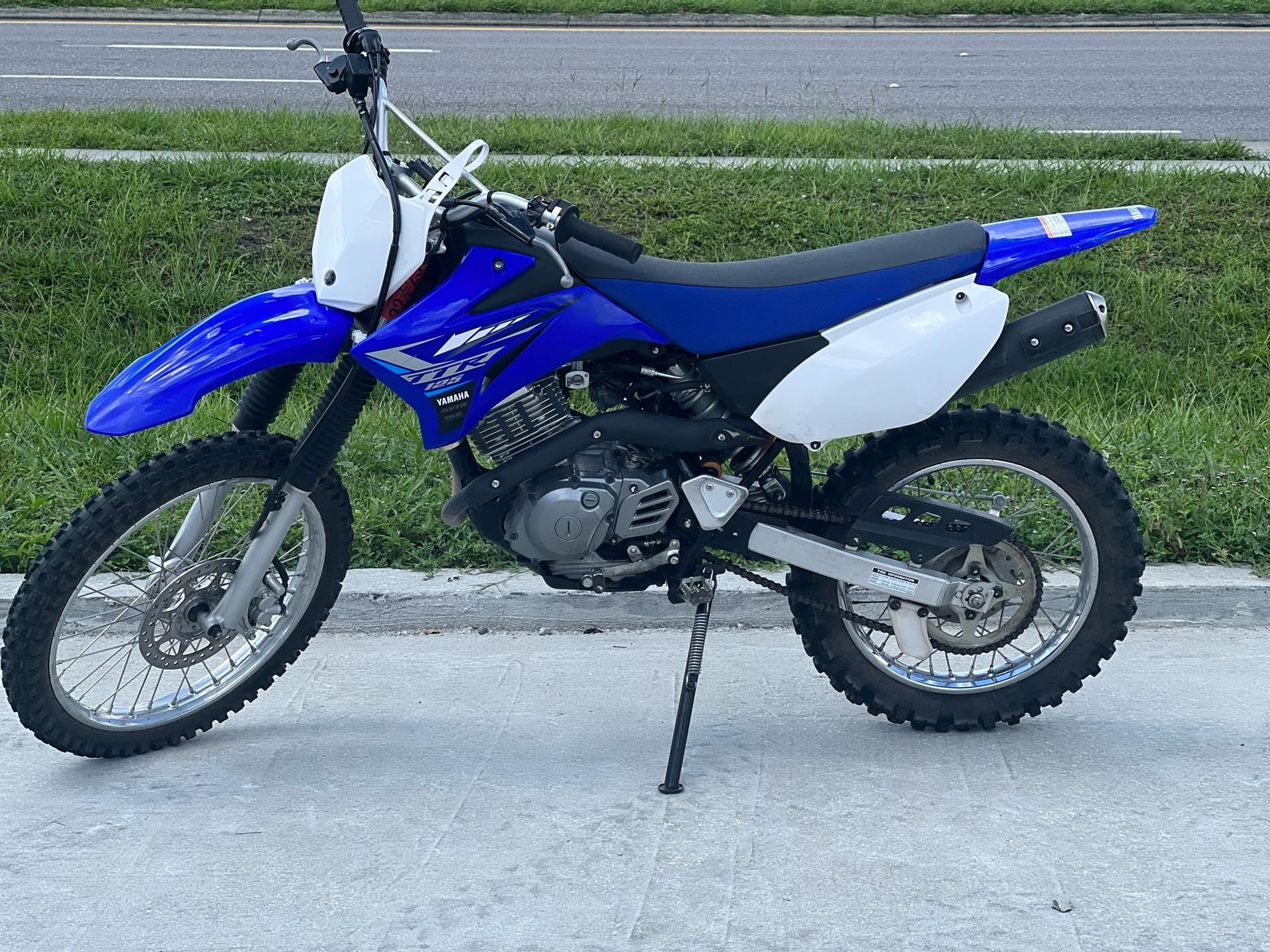 2020 Yamaha TT-R125LE in Orlando, Florida - Photo 2