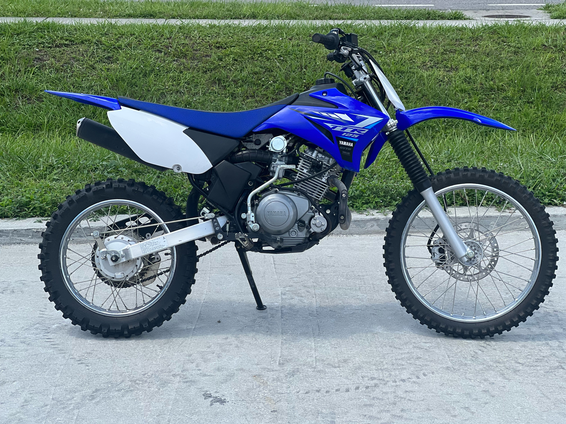 2020 Yamaha TT-R125LE in Orlando, Florida - Photo 6