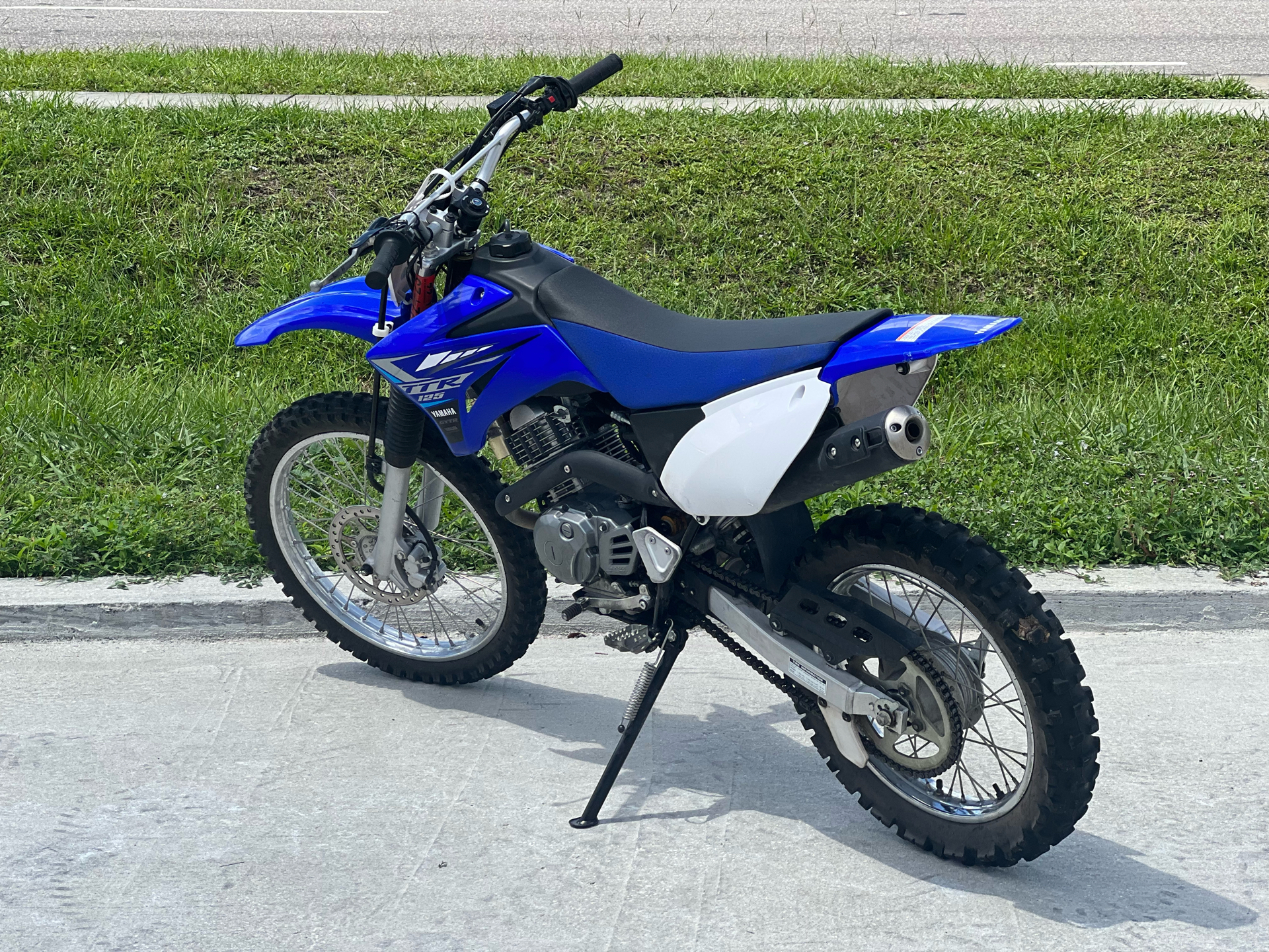 2020 Yamaha TT-R125LE in Orlando, Florida - Photo 8