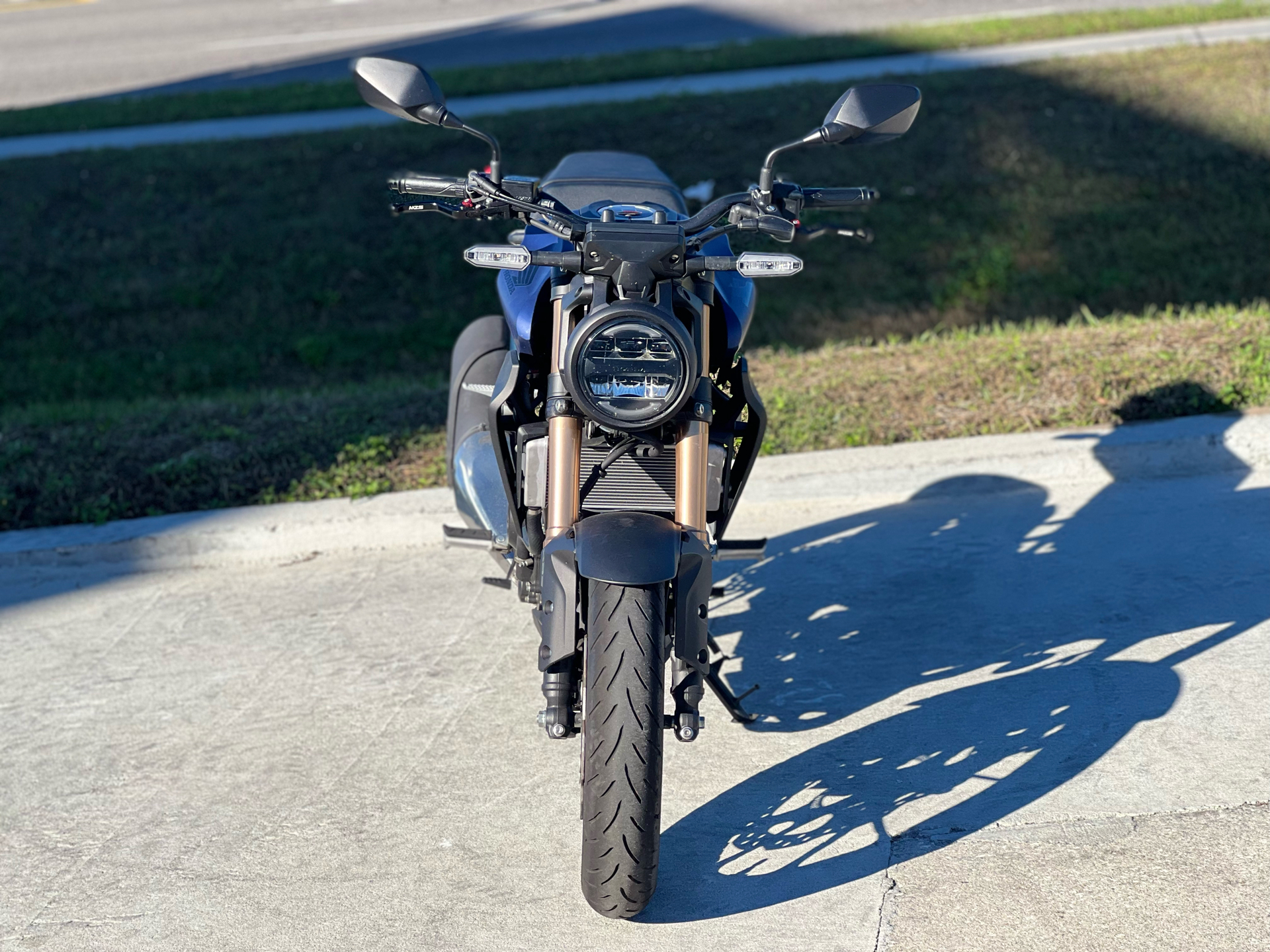 2021 Honda CB300R ABS in Orlando, Florida - Photo 2